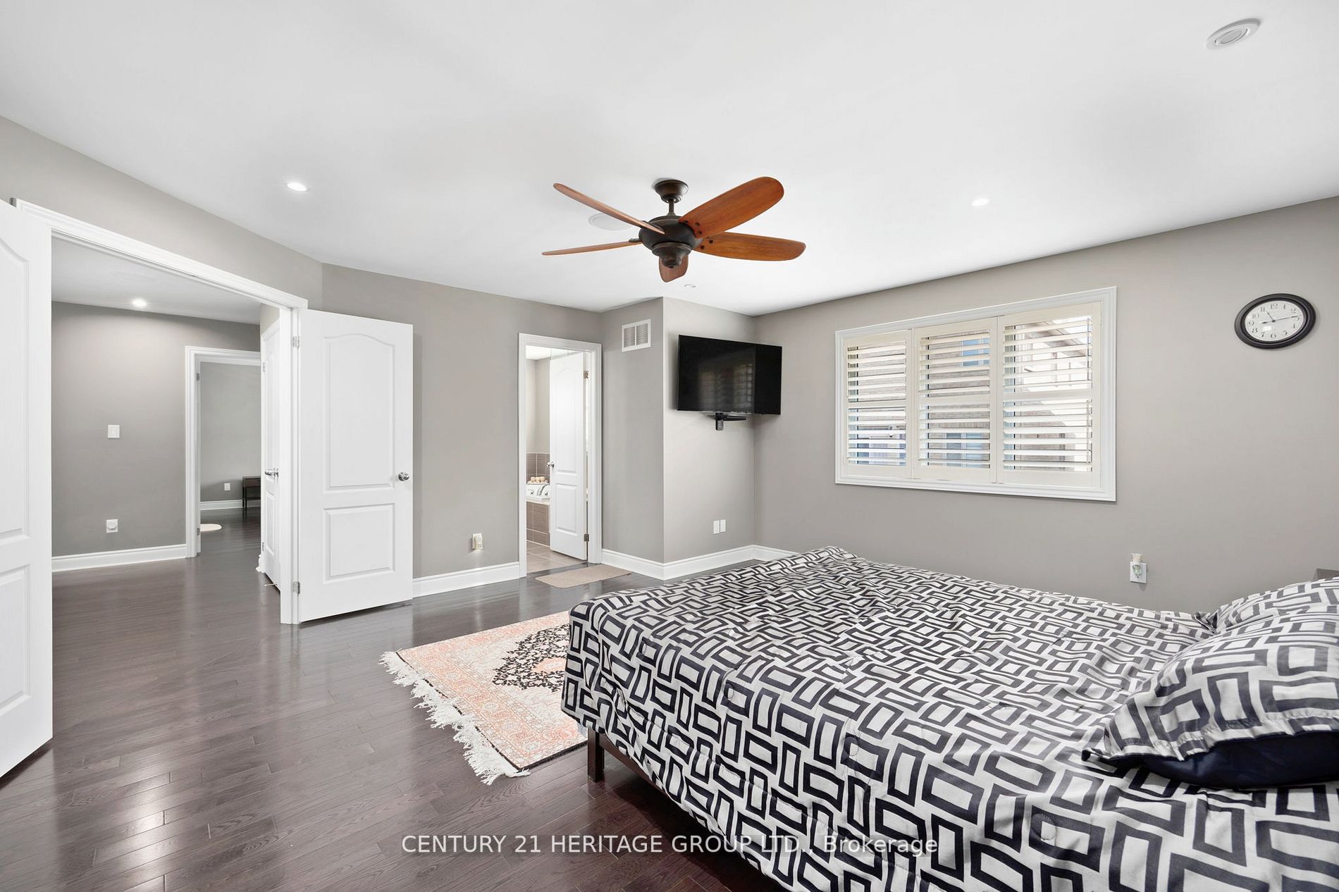 923 Goring Circle