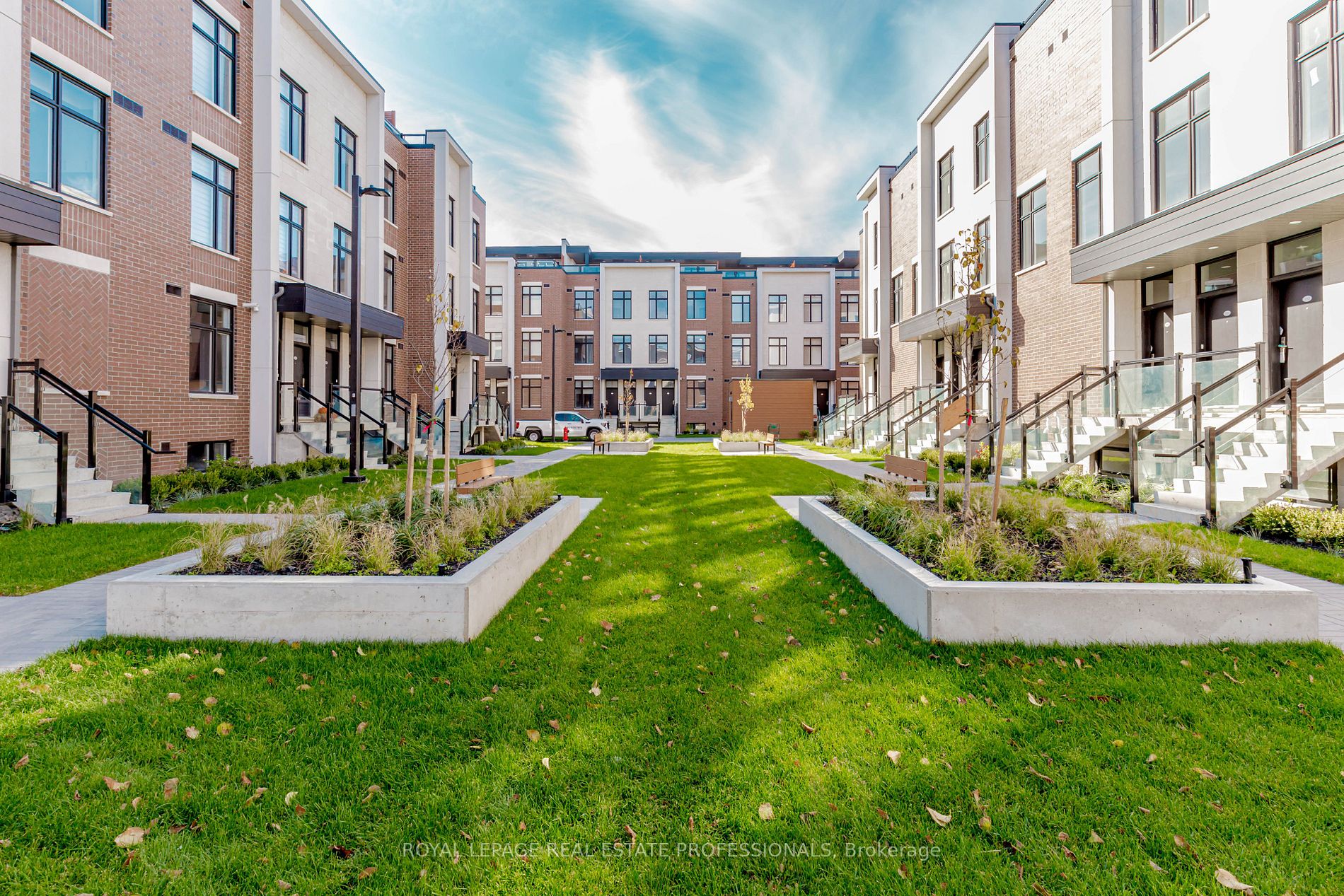 9560 Islington Avenue, #L116