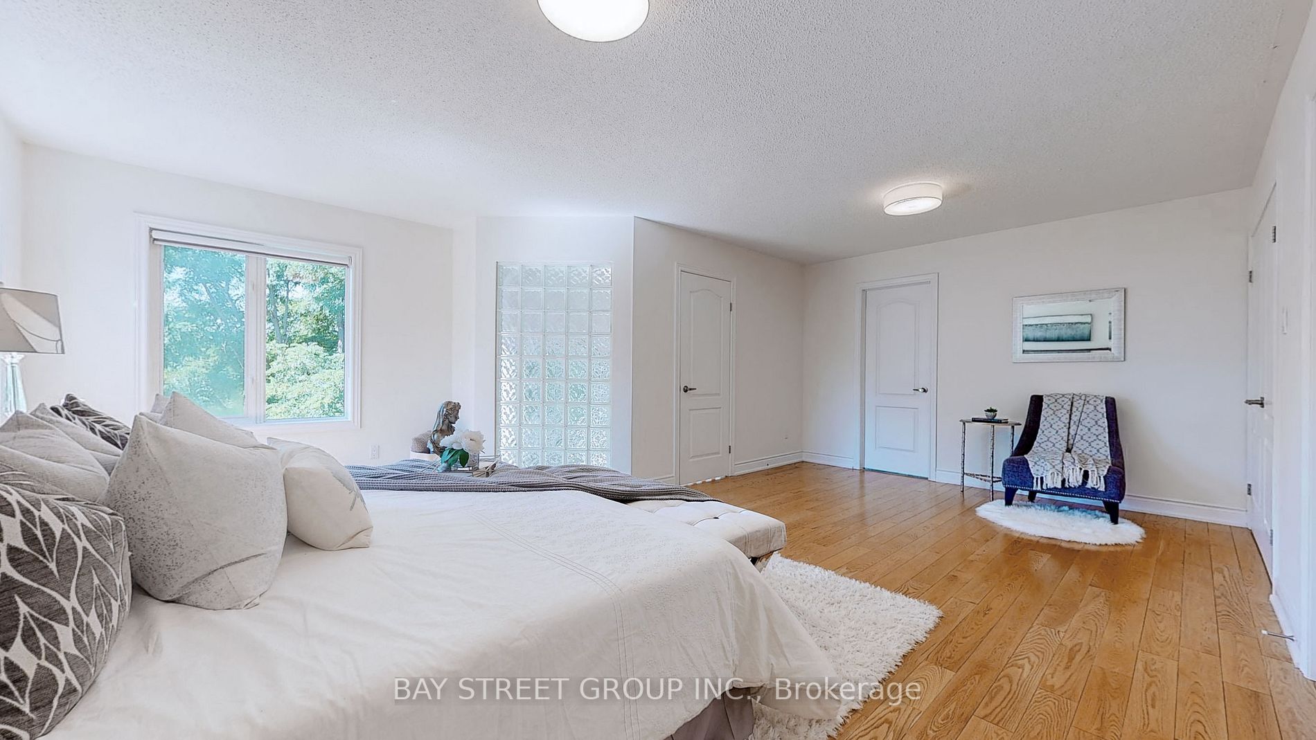 21 Princeton Ave