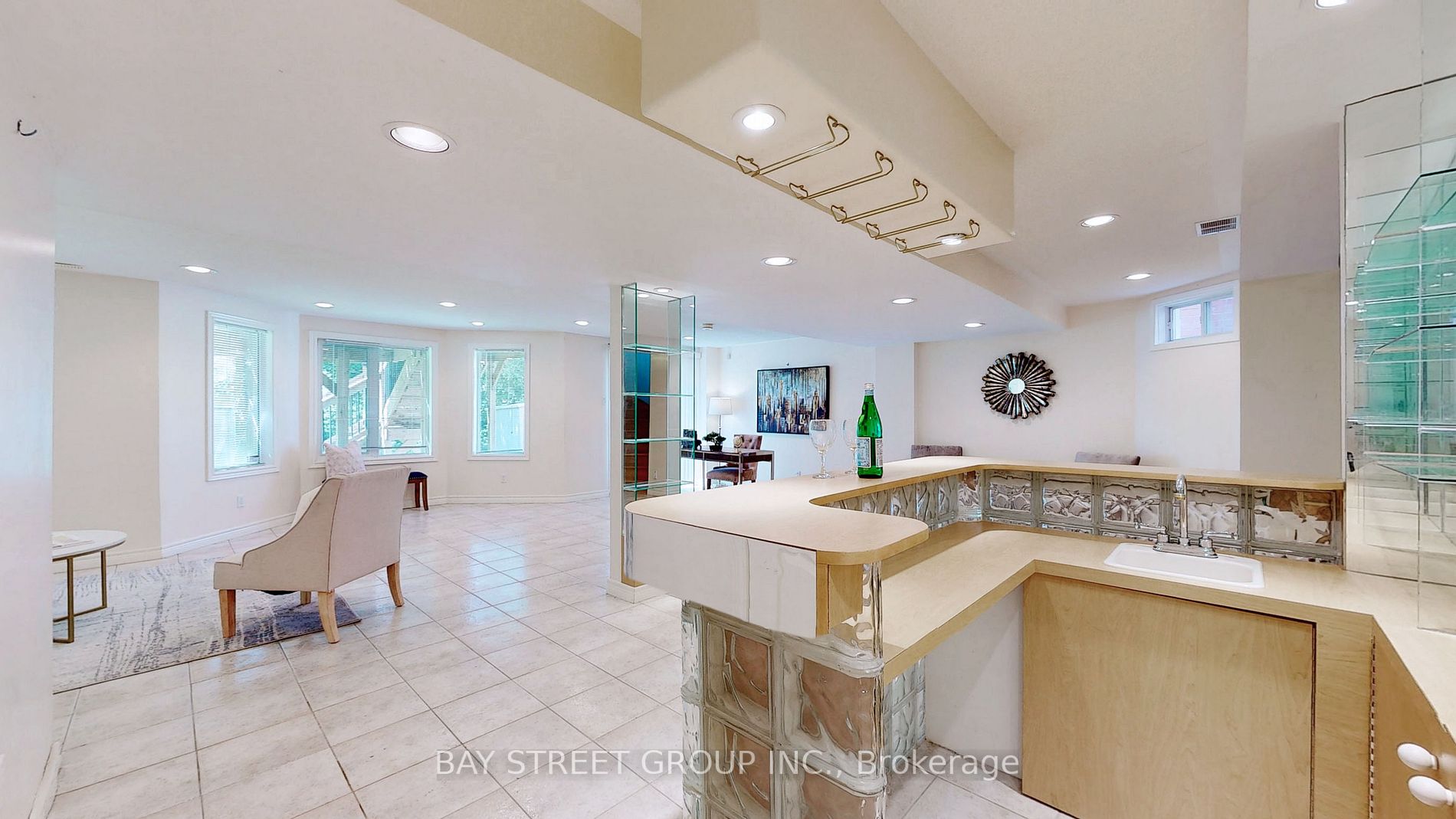 21 Princeton Ave
