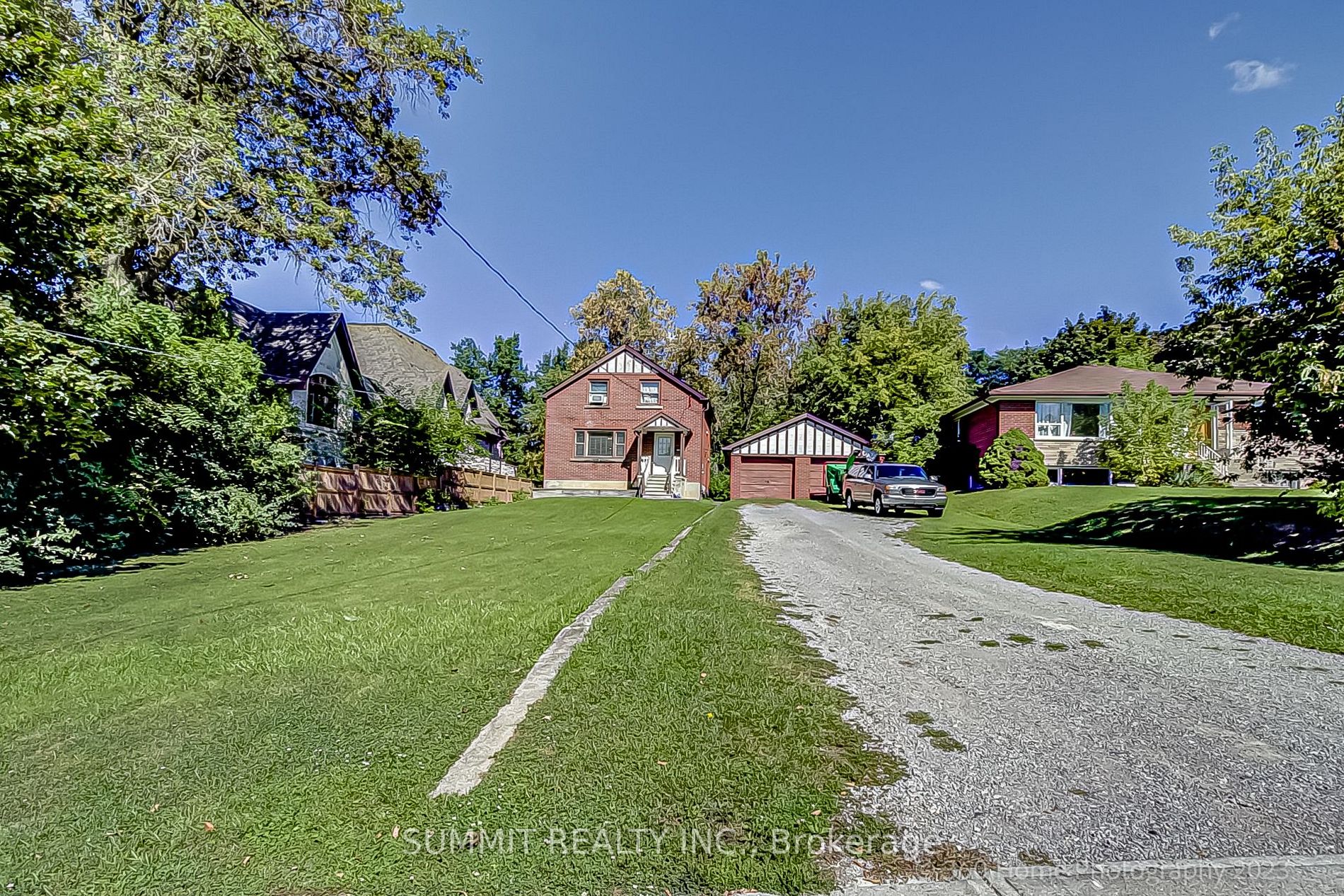 110 Garden Ave
