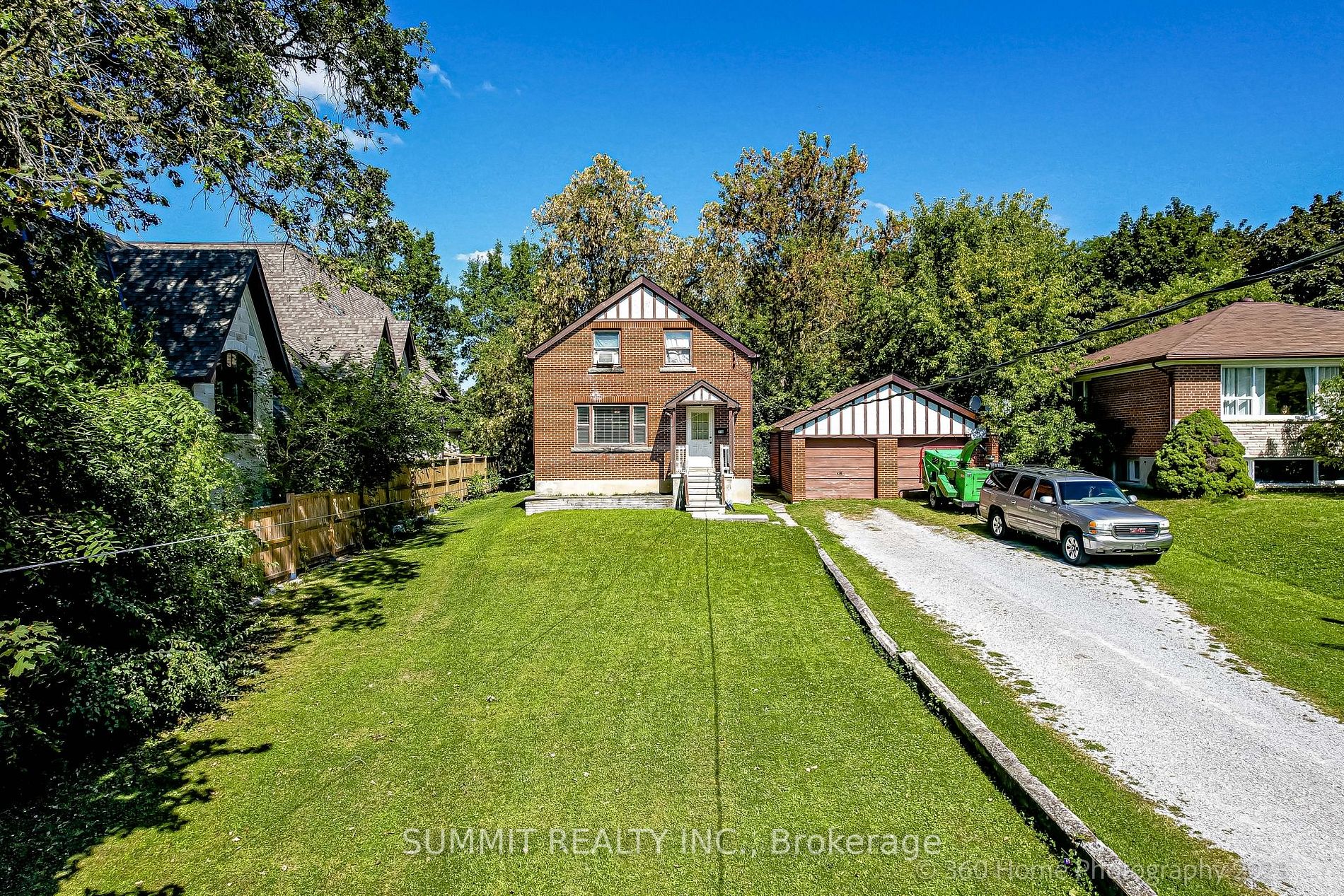 110 Garden Ave