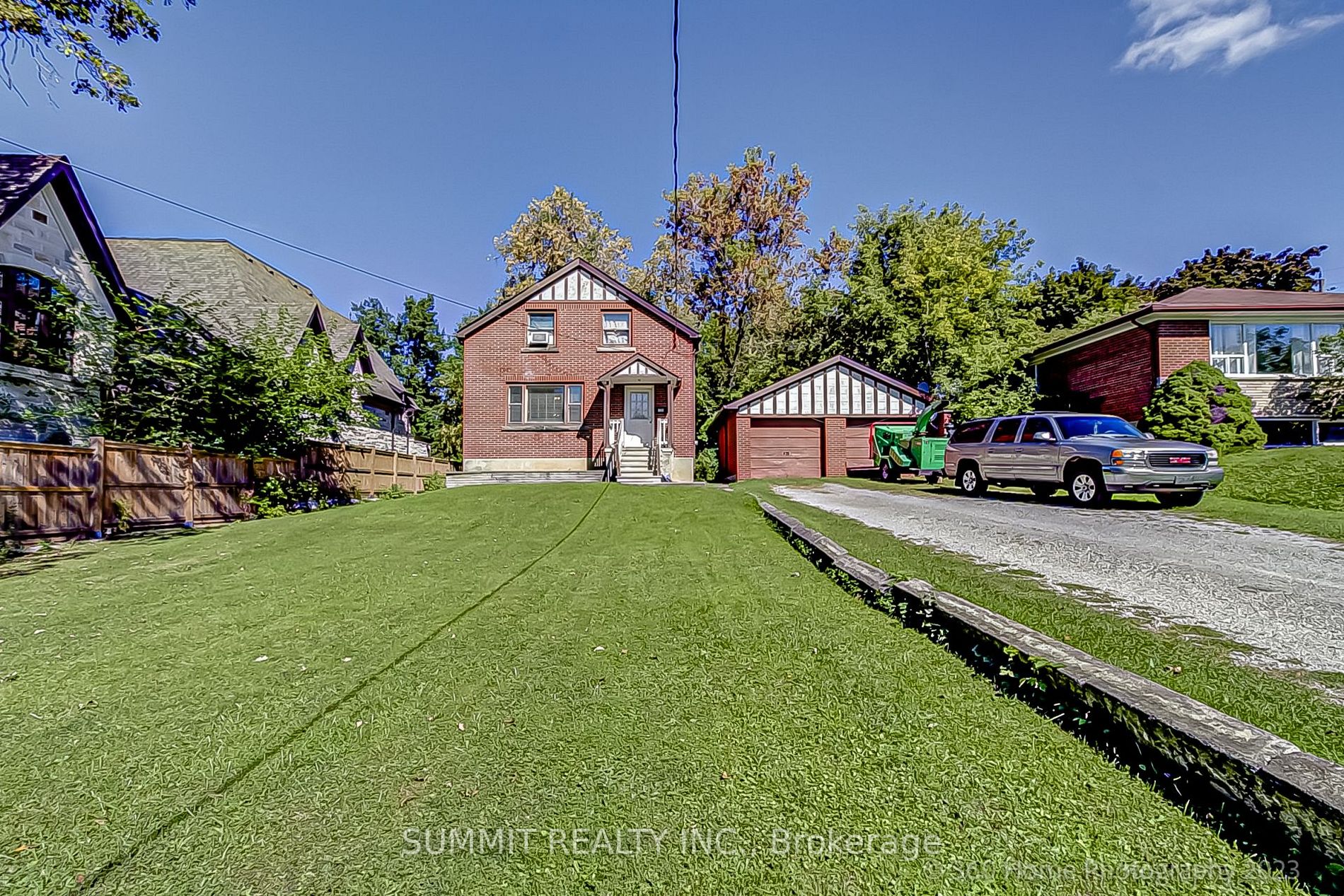 110 Garden Ave