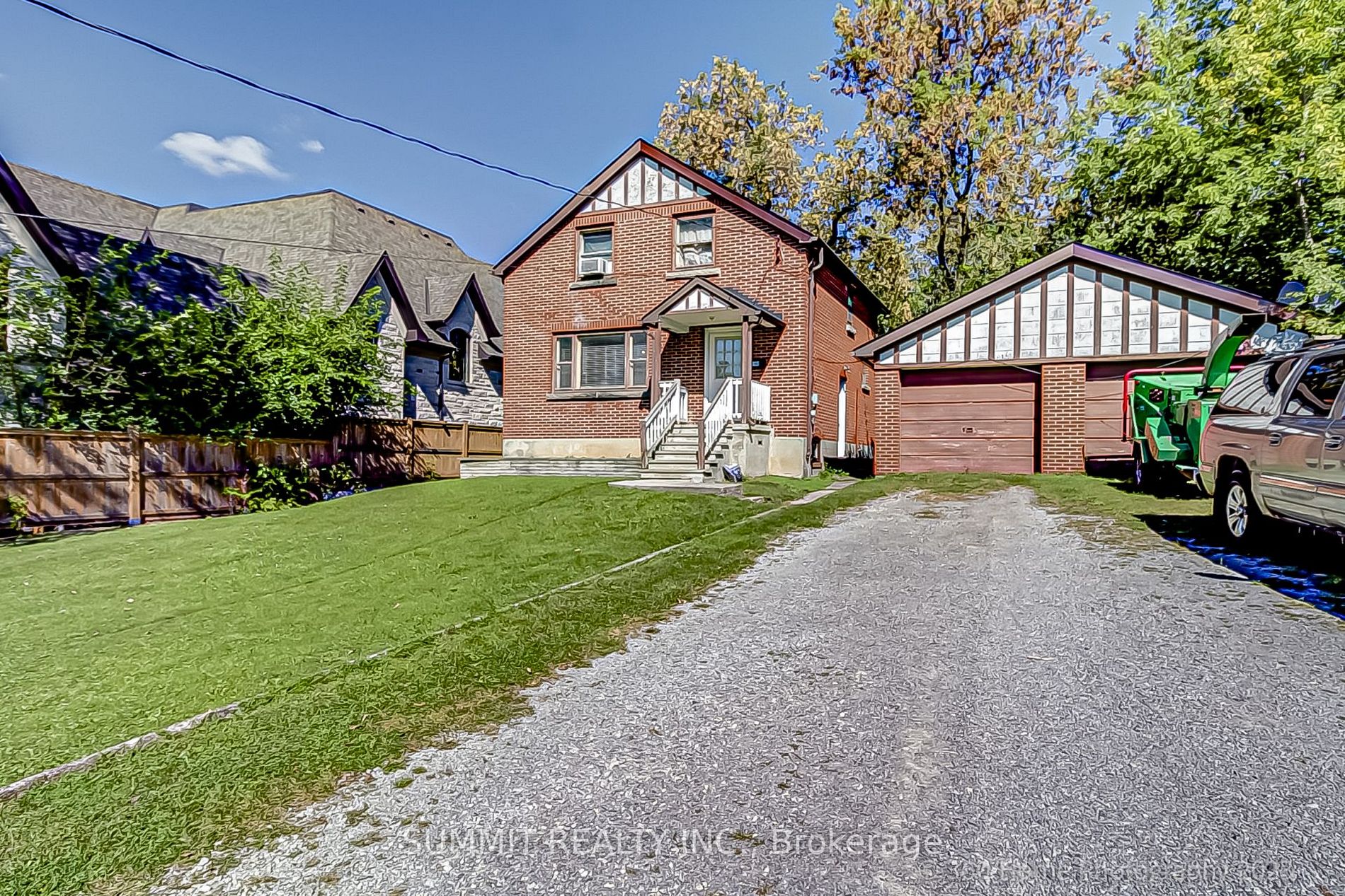 110 Garden Ave