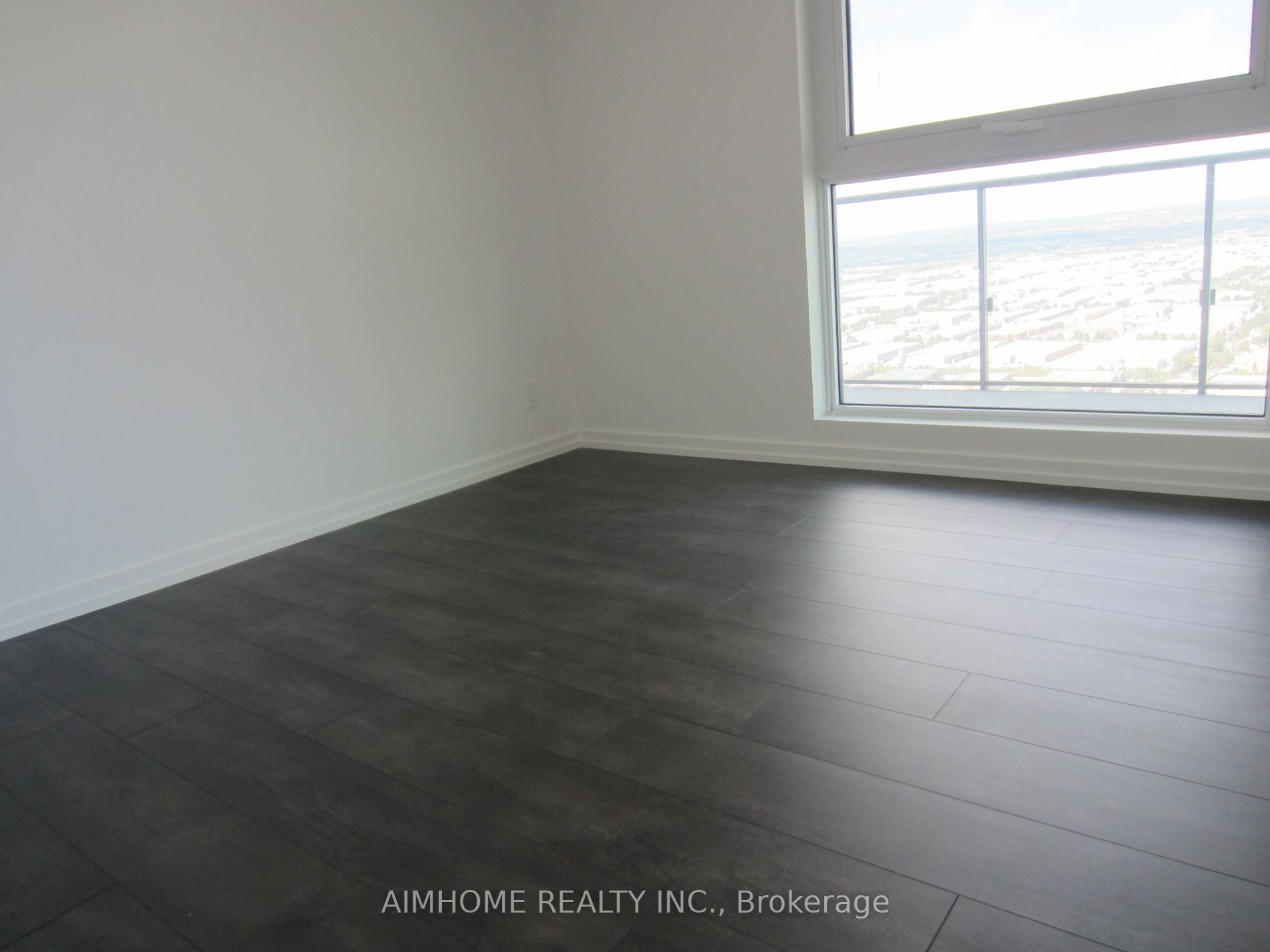 7890 Jane Street, #4709