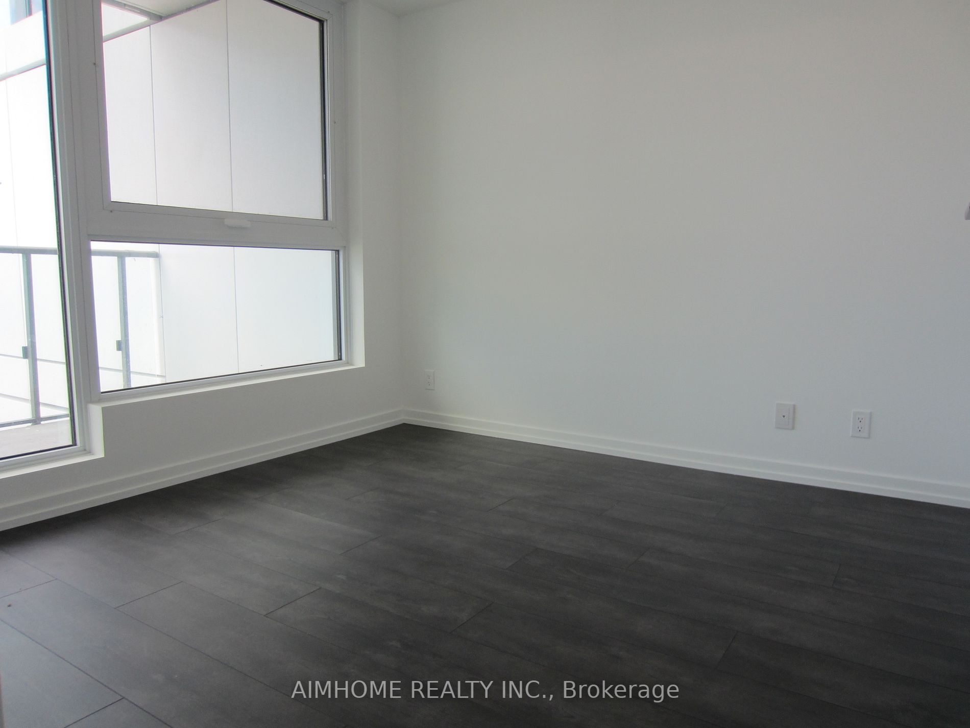 7890 Jane Street, #4708