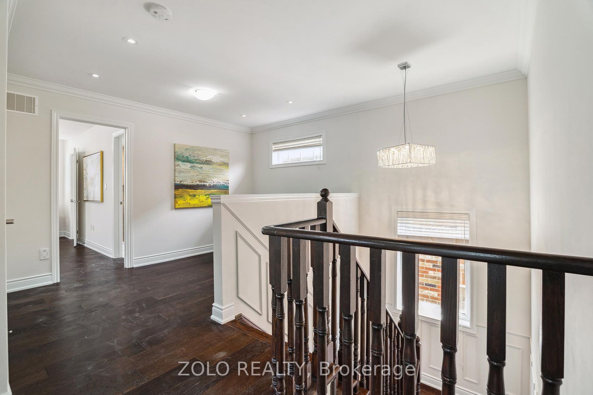 2 Rothbury Rd W