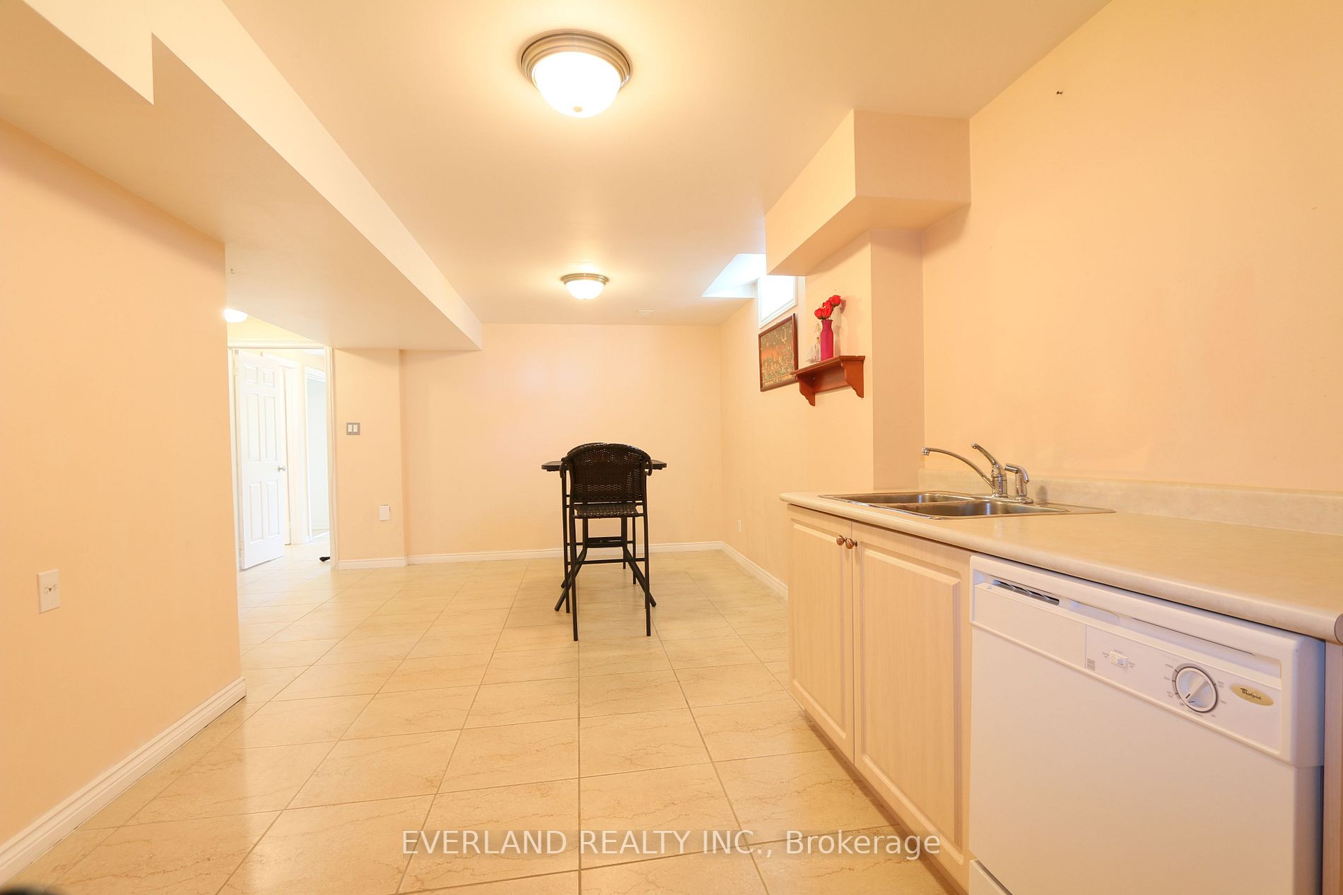 408 Hoover Park Dr