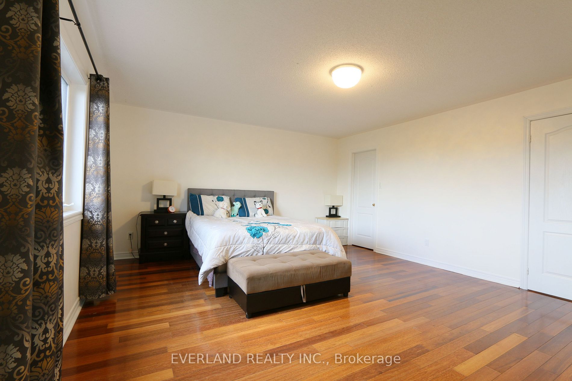 408 Hoover Park Dr