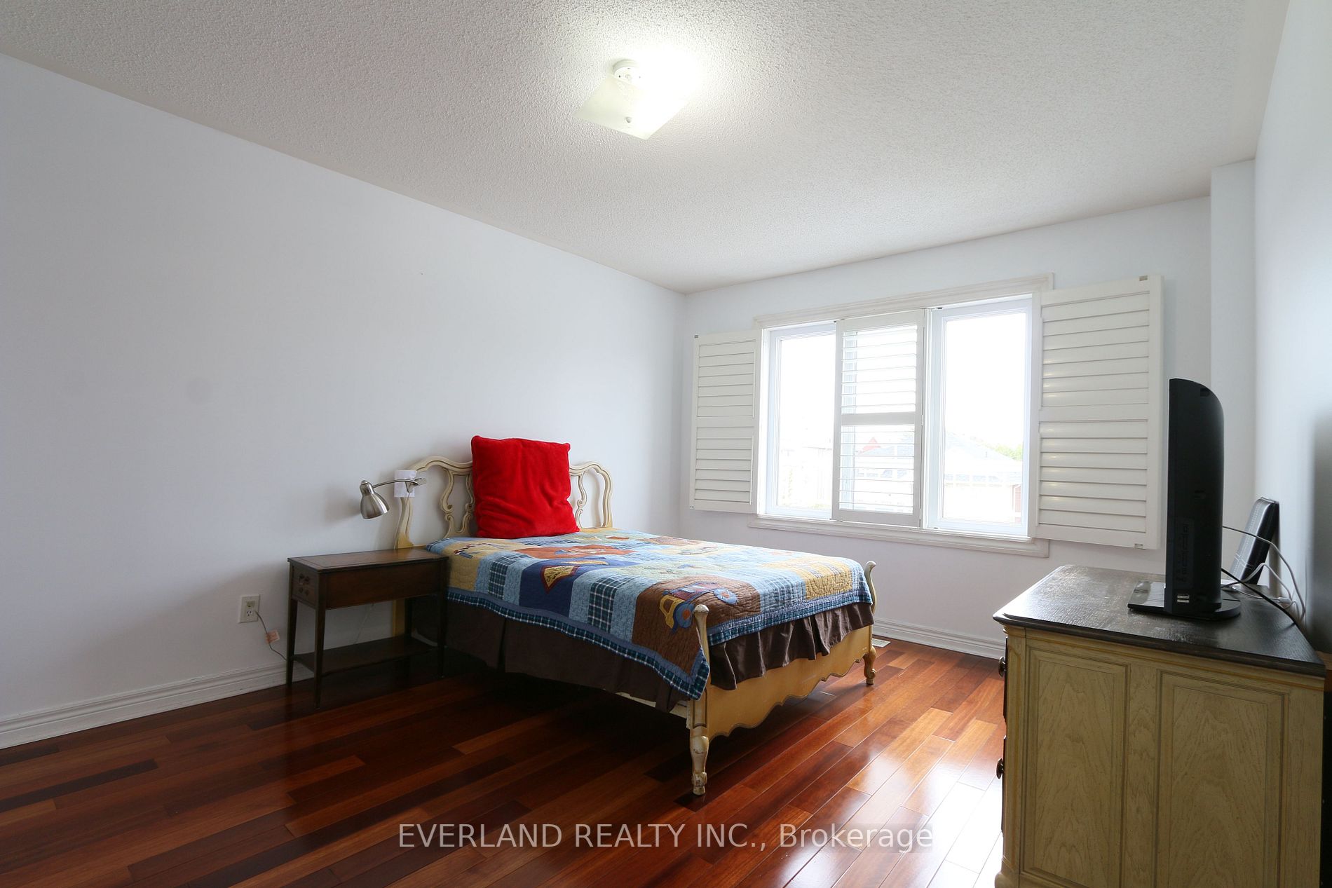 408 Hoover Park Dr