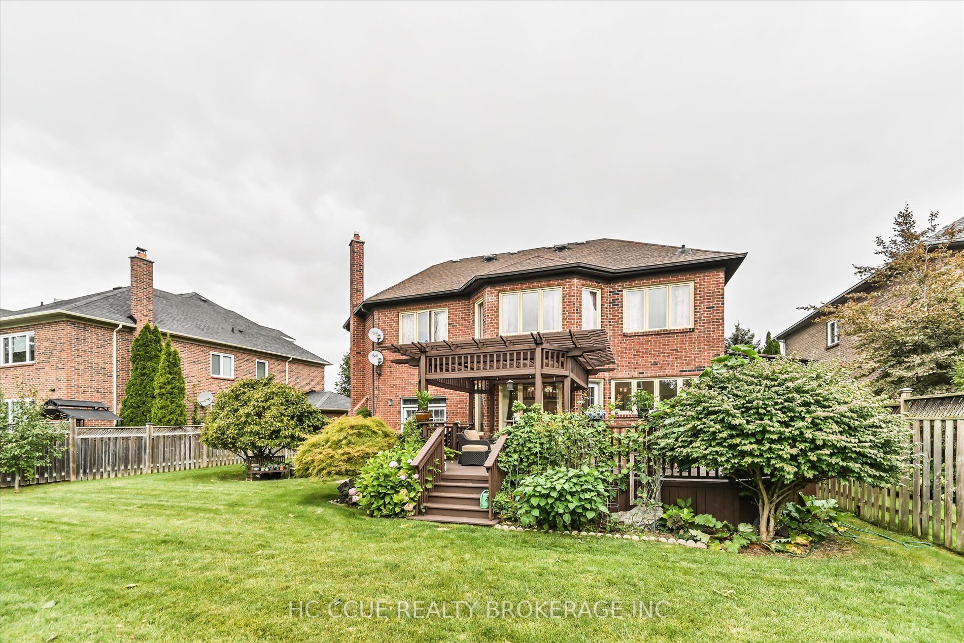 75 Ava Cres