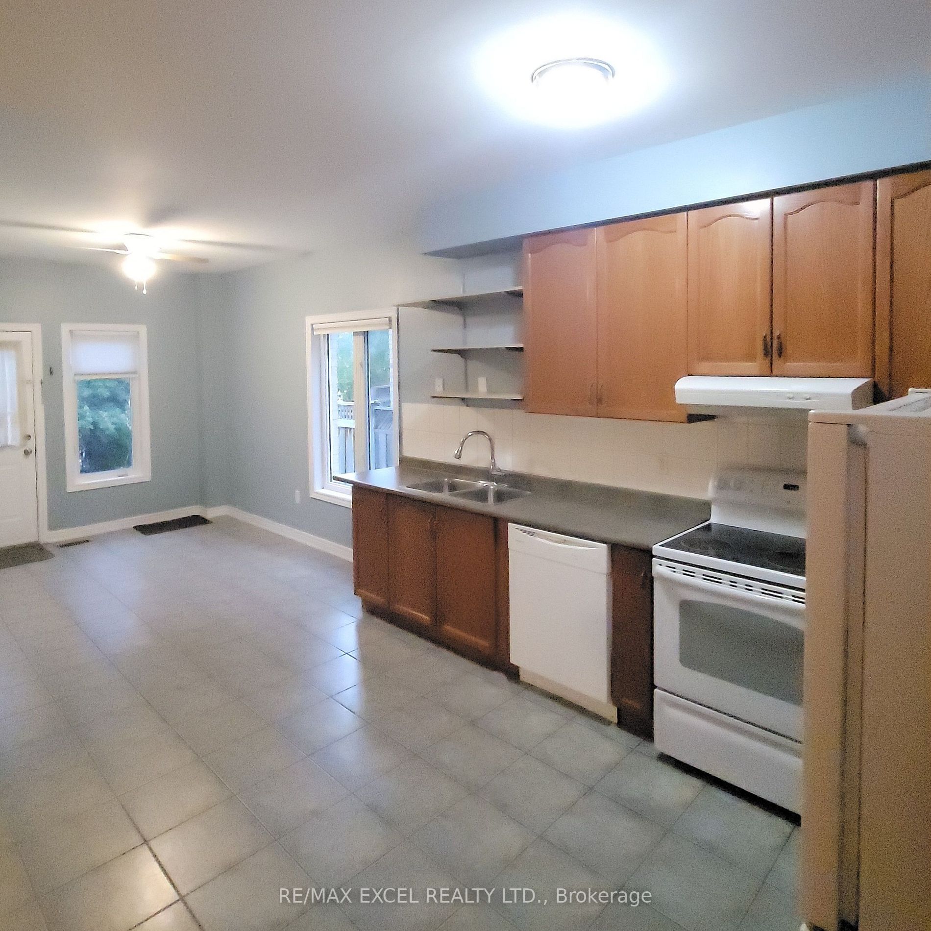 72 Forestwood St