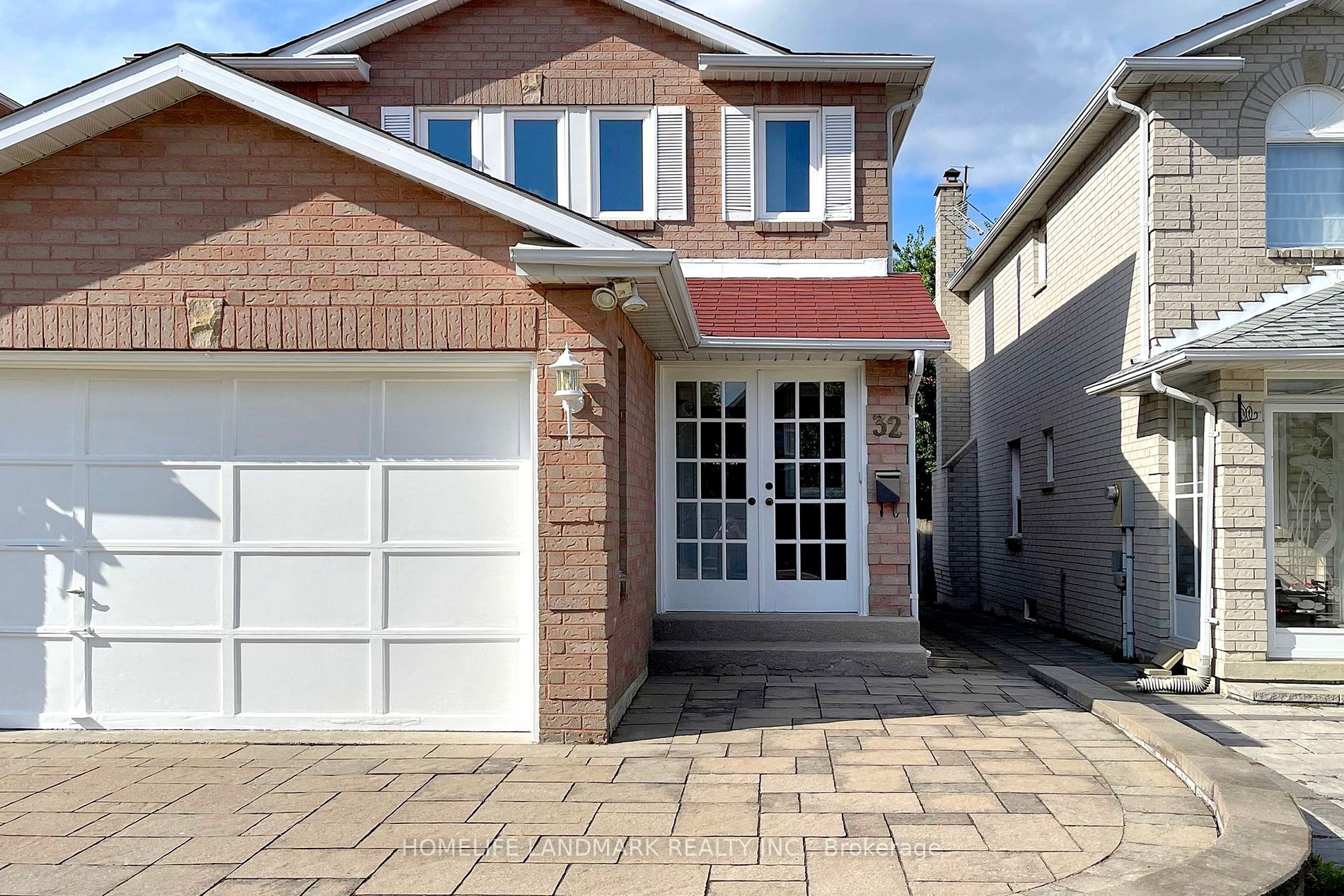 32 Bayel Cres