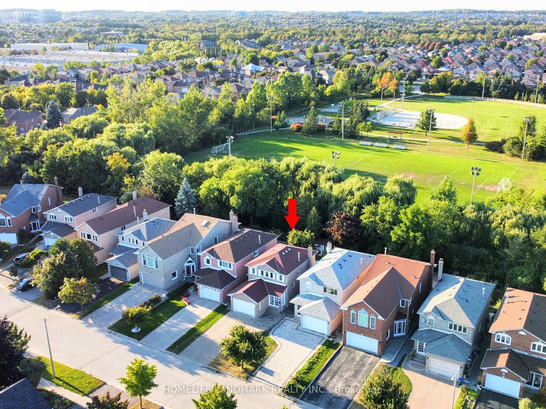 32 Bayel Cres