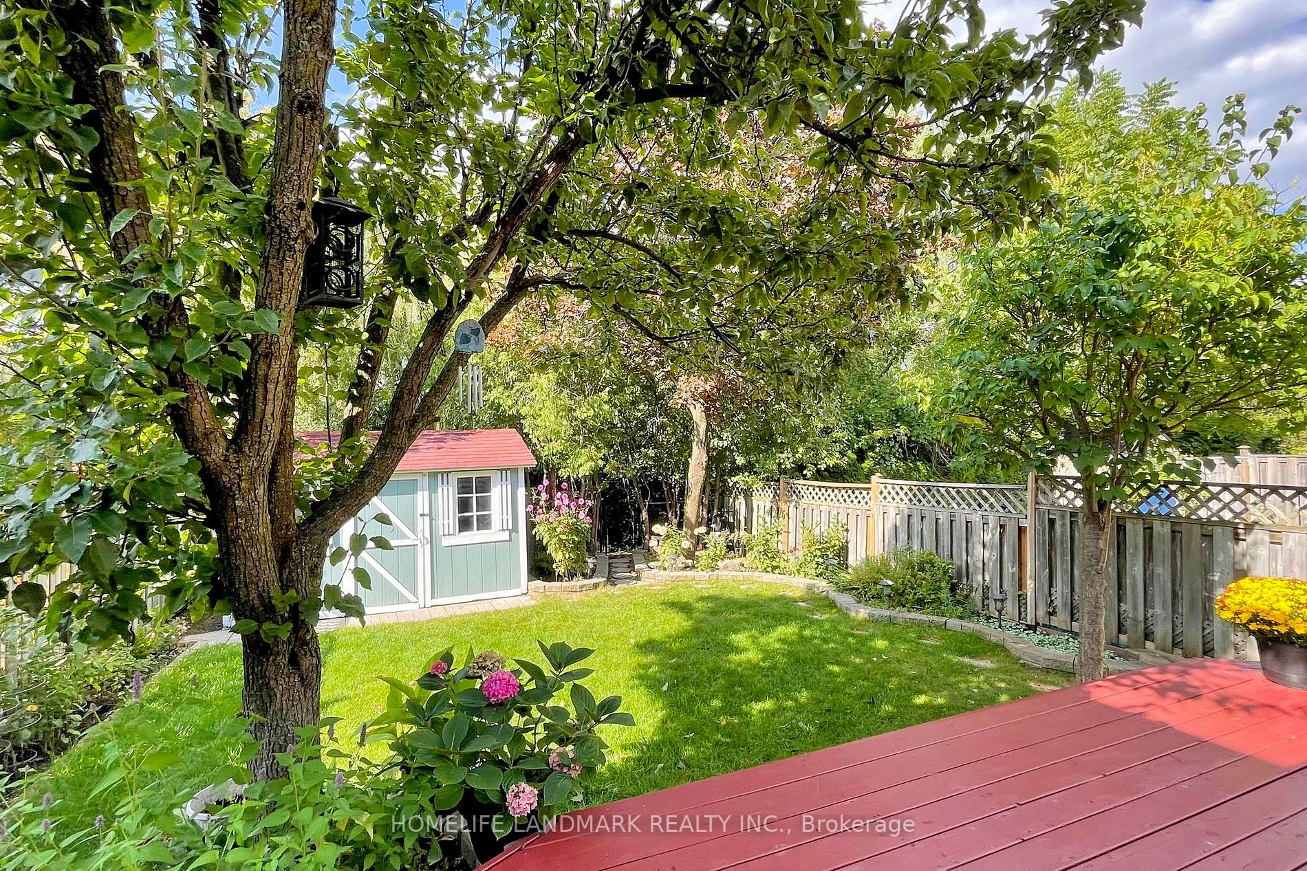 32 Bayel Cres