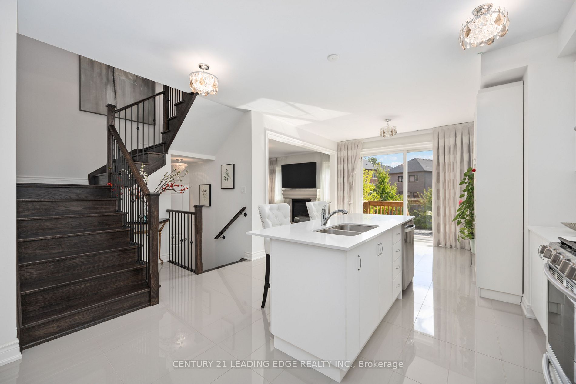 84 Fontevielle Crescent