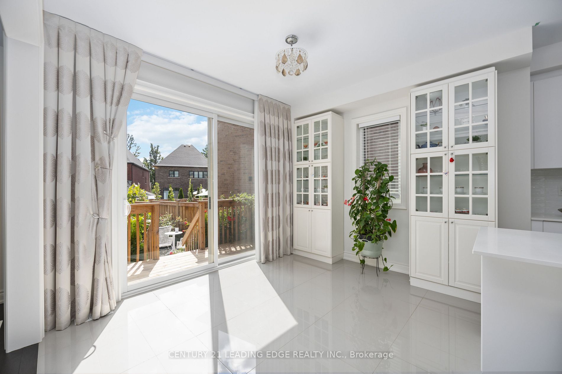 84 Fontevielle Crescent