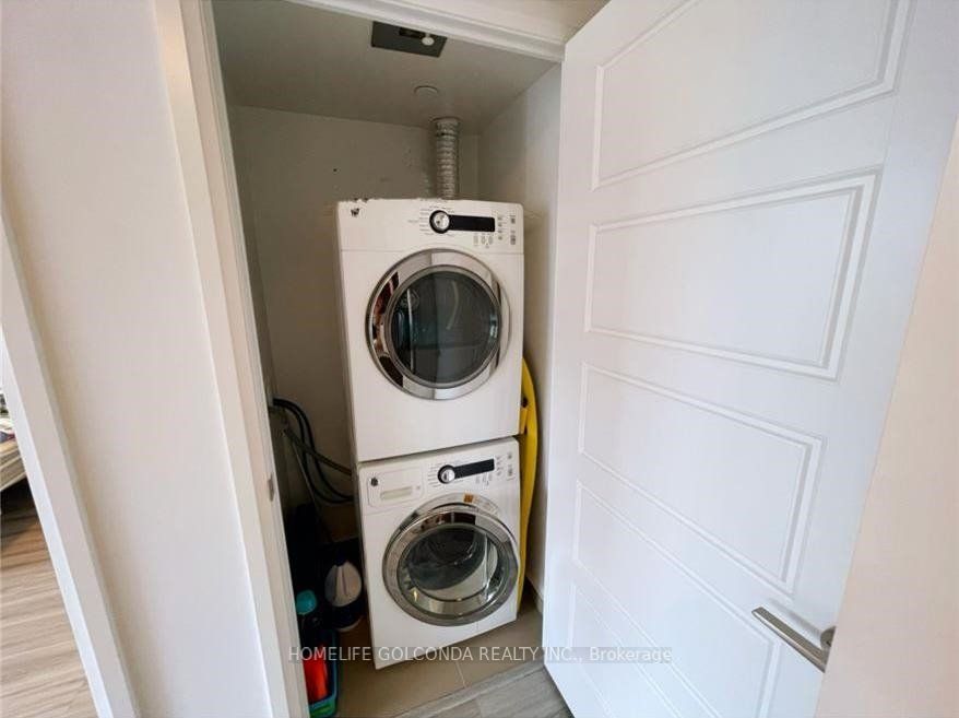 8228 Birchmount Rd, #530