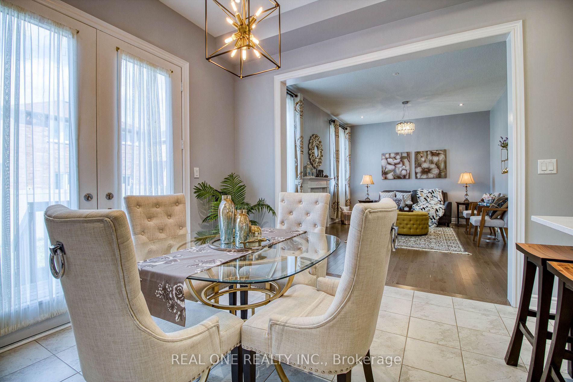 84 Portage Ave