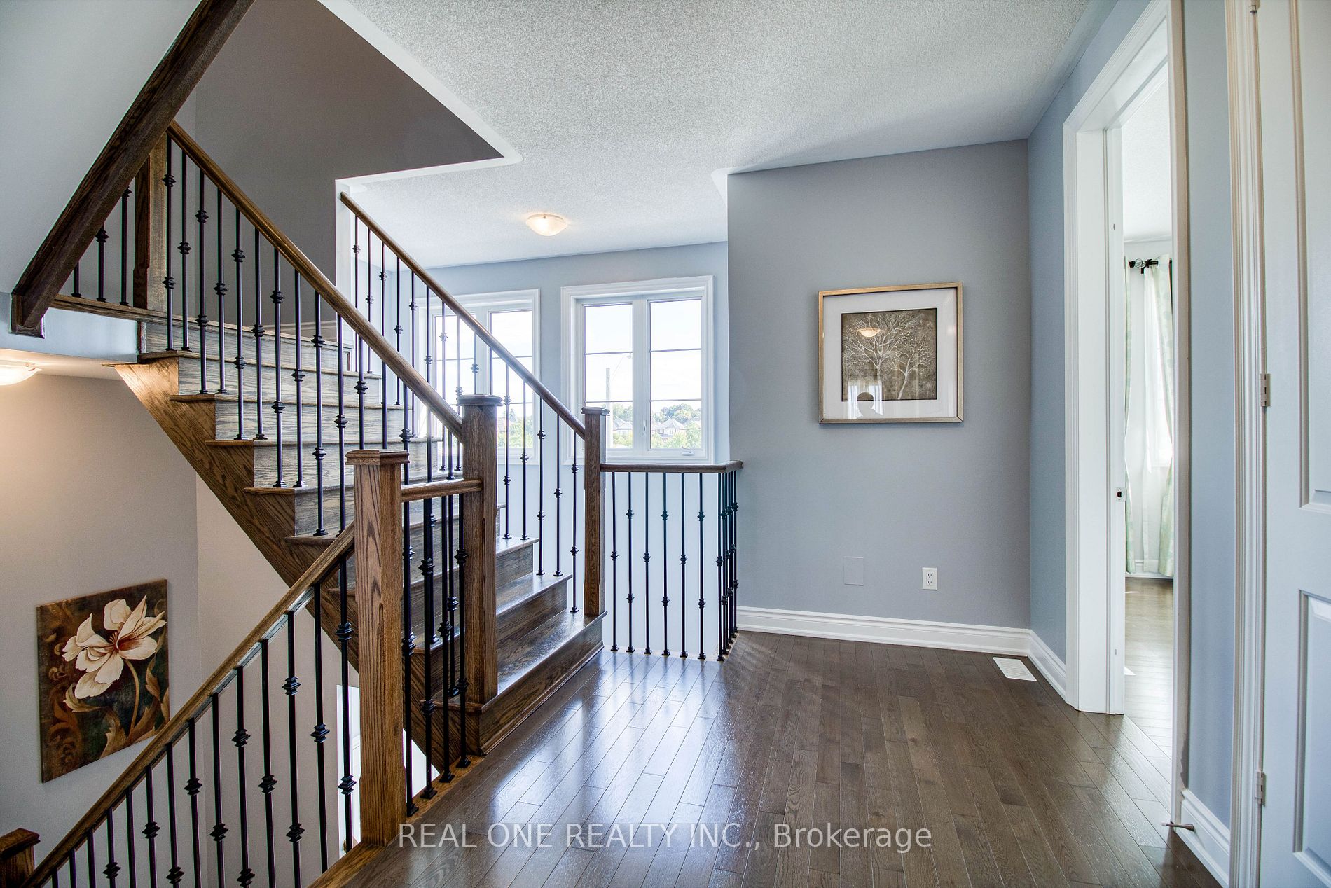 84 Portage Ave