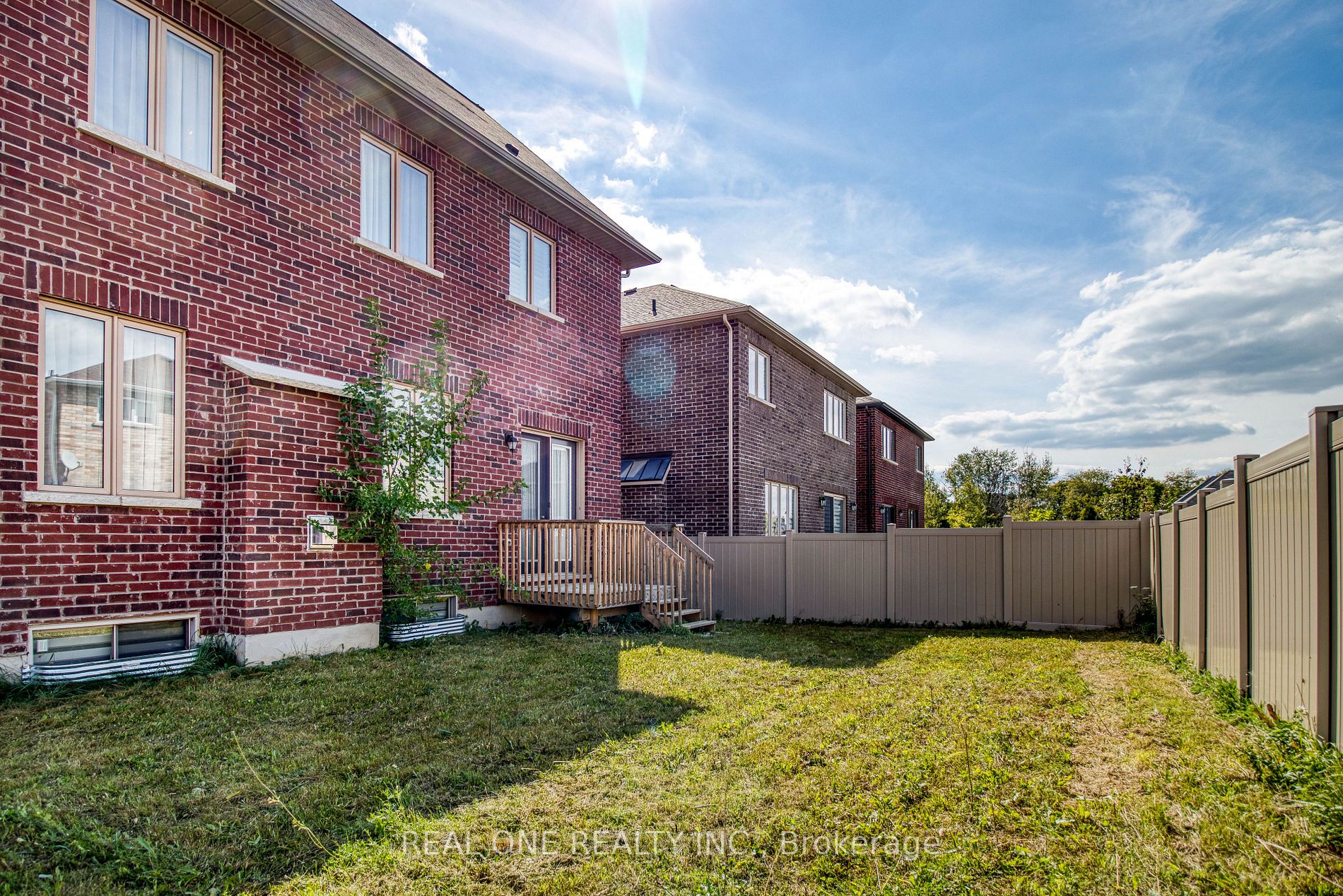 84 Portage Ave
