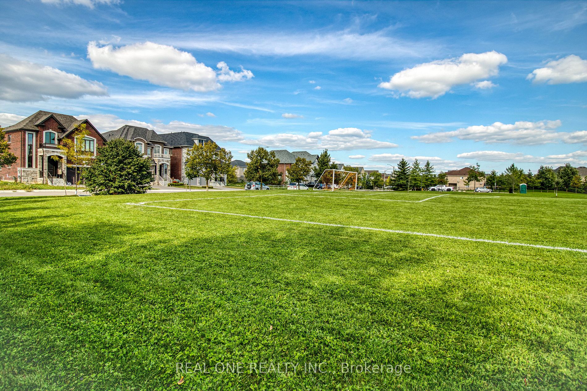 84 Portage Ave