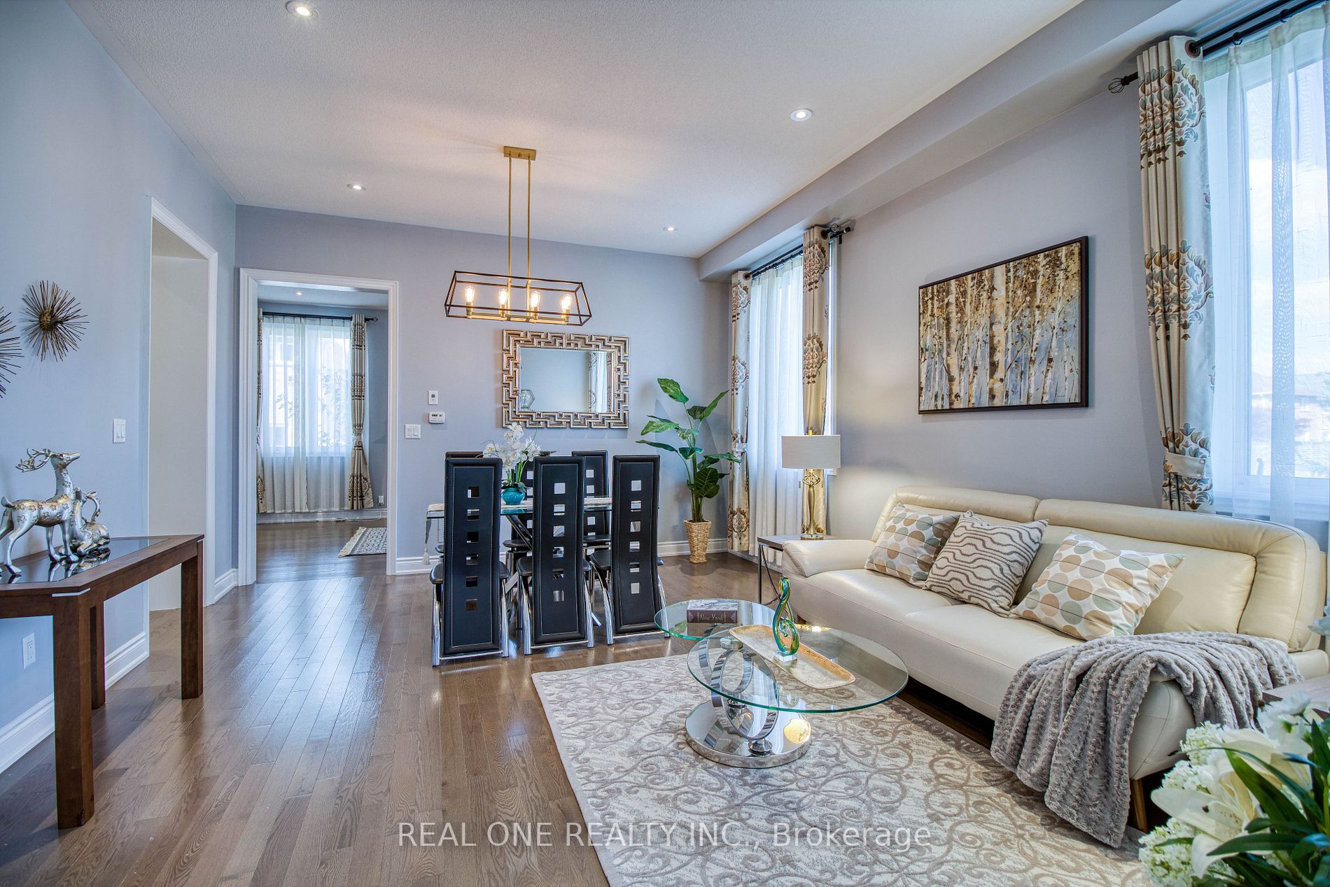 84 Portage Ave