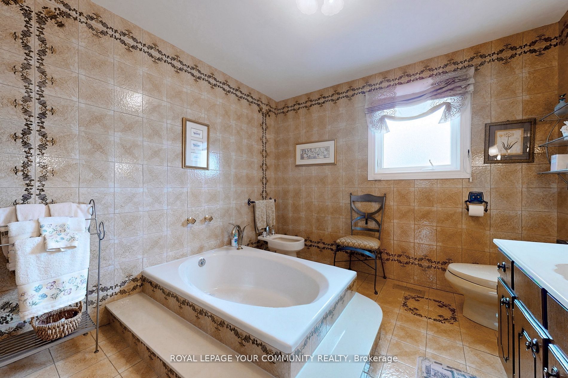 79 Rockview Gdns