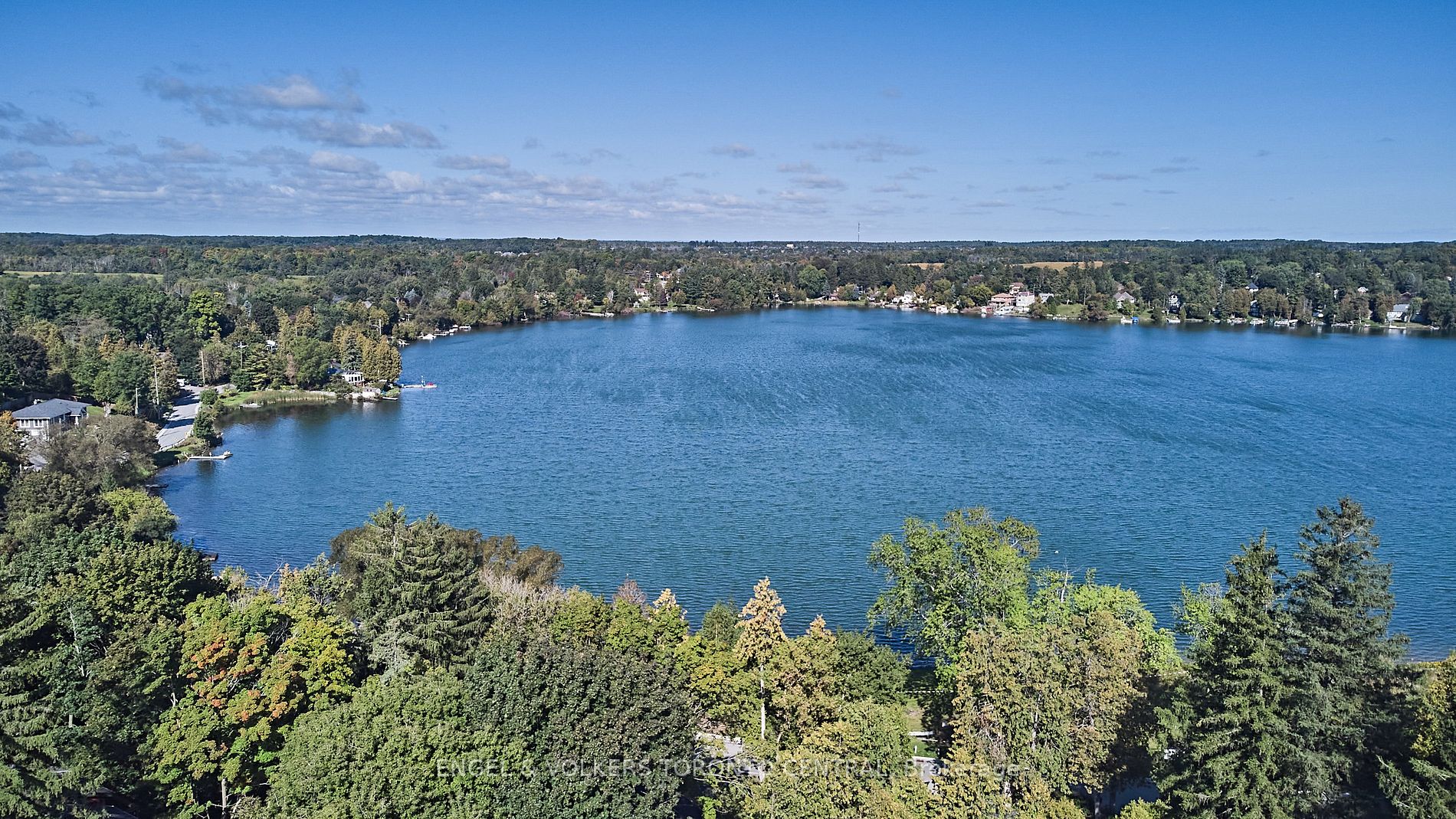 5907 Lakeshore Rd