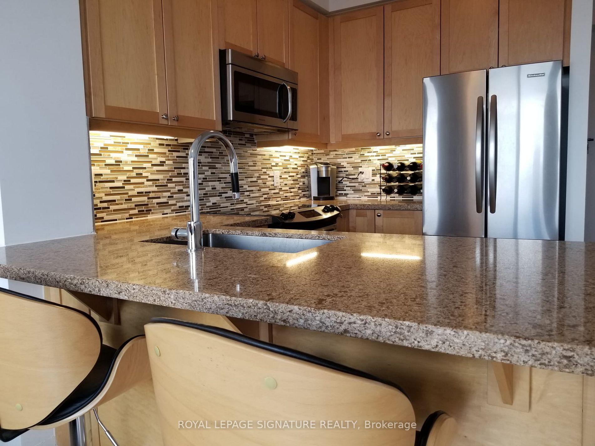 12 Woodstream Boulevard, #919