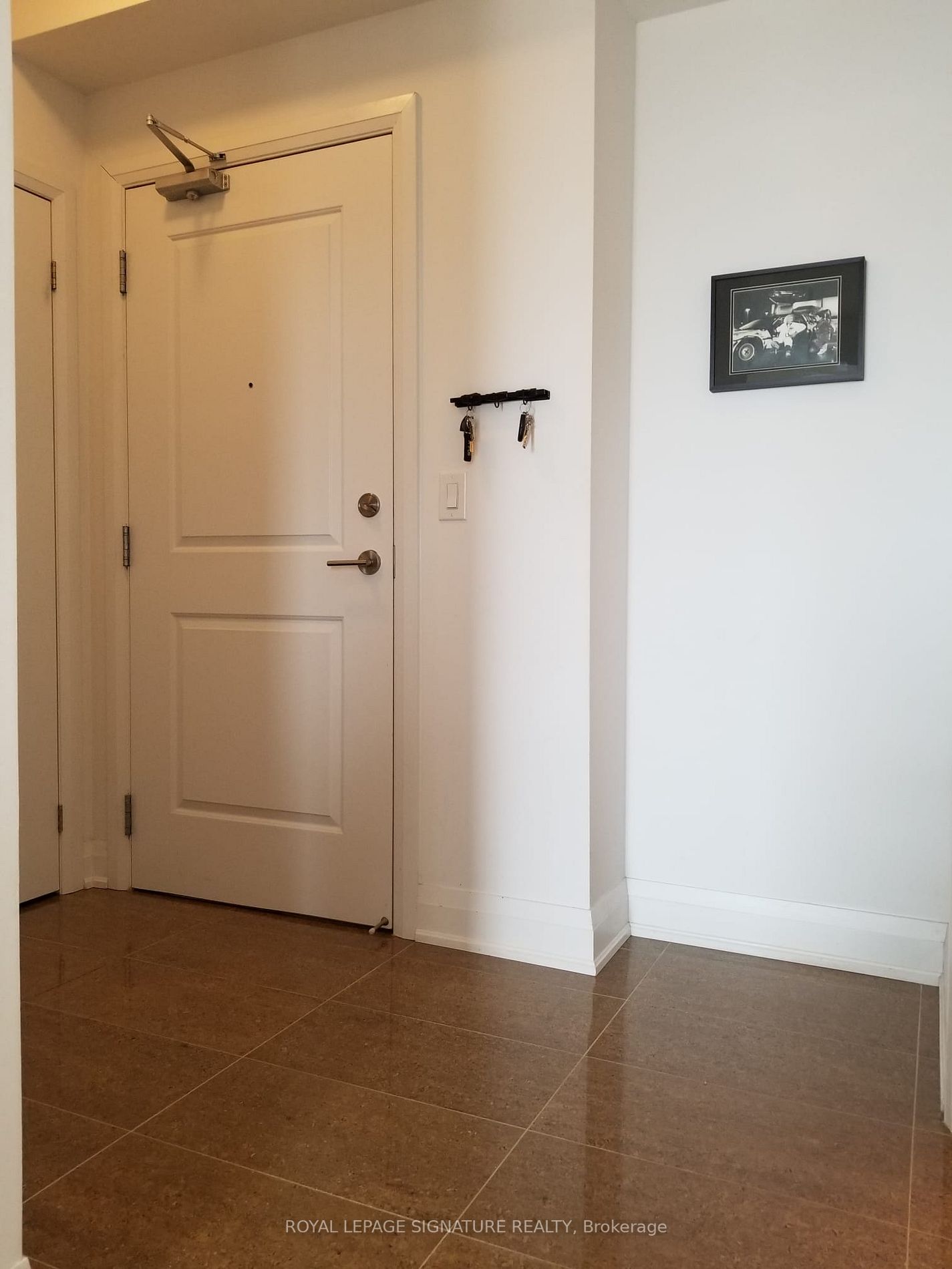 12 Woodstream Boulevard, #919