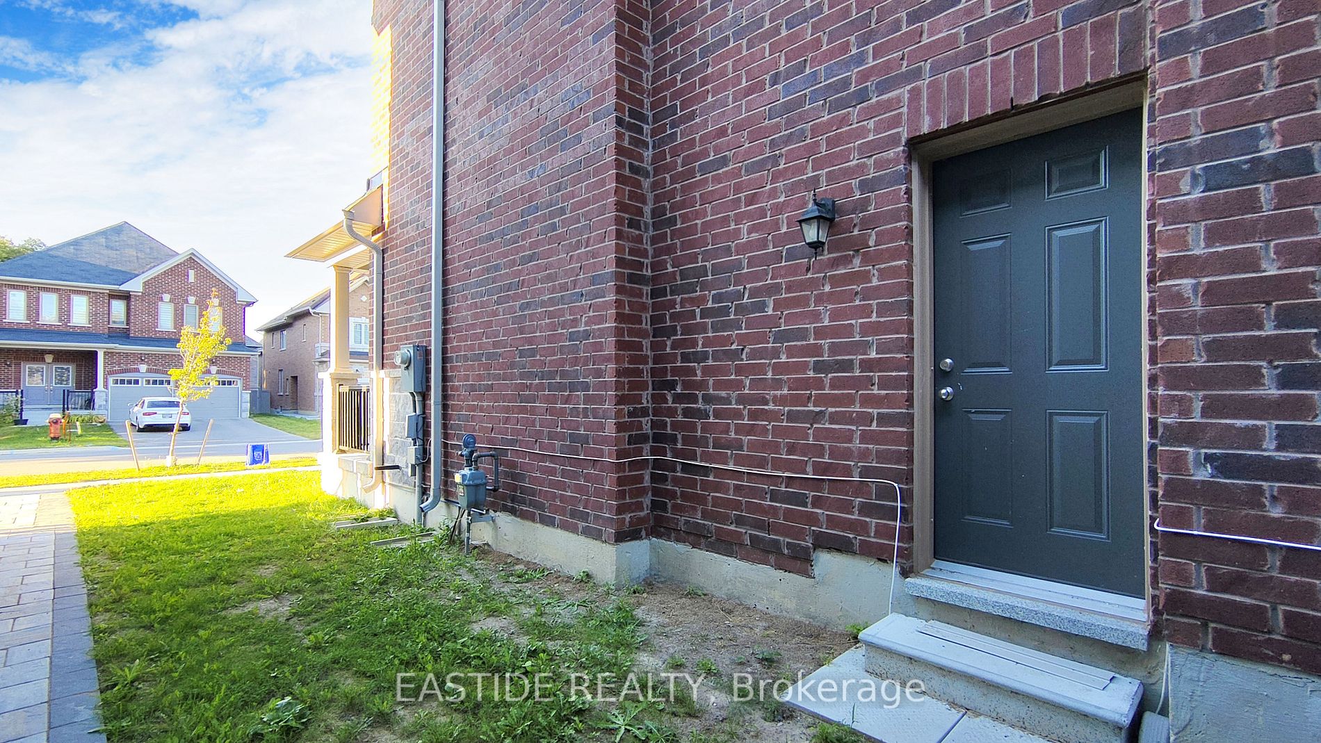 41 Portage Avenue