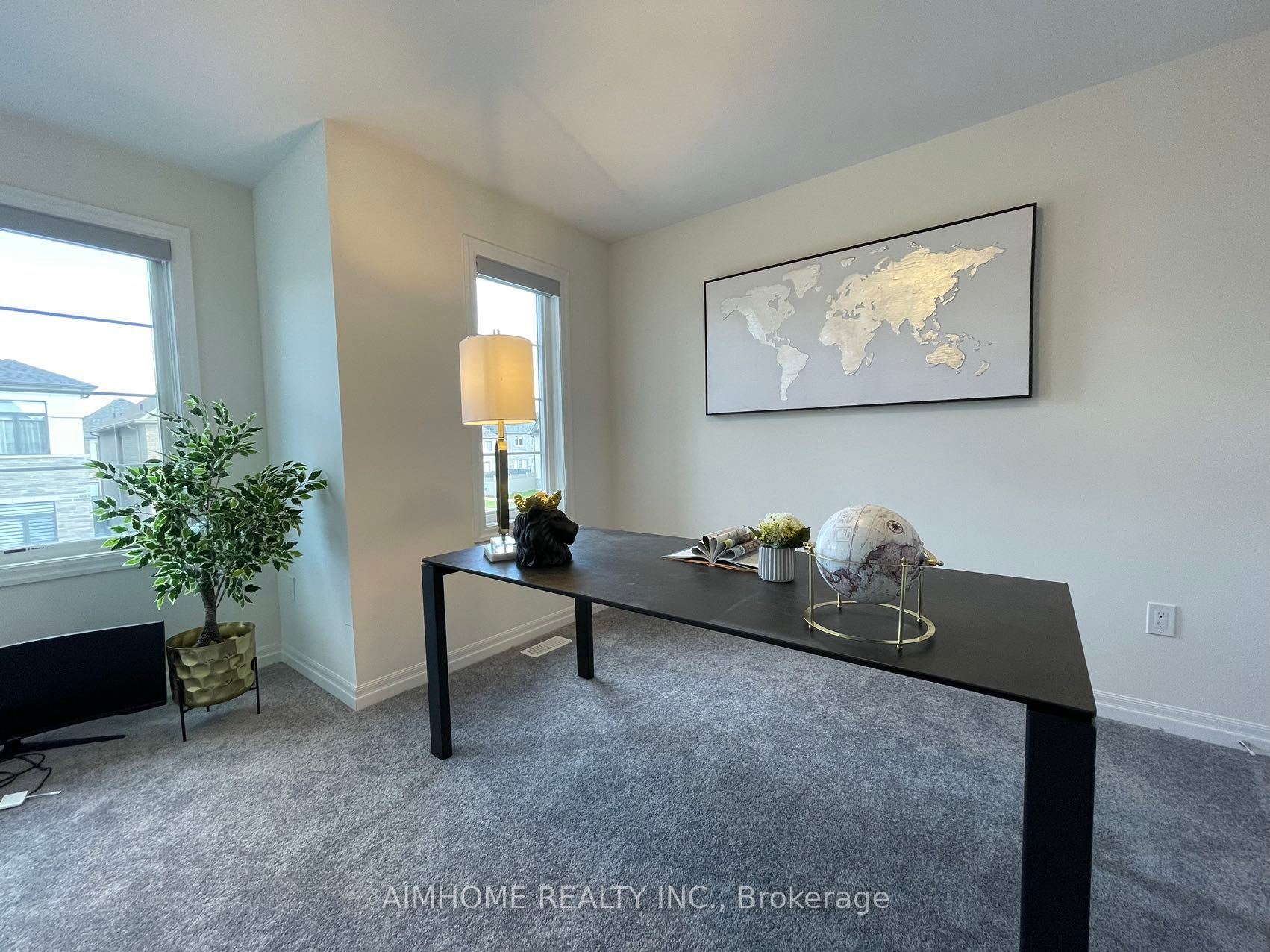 73 Crofting Cres