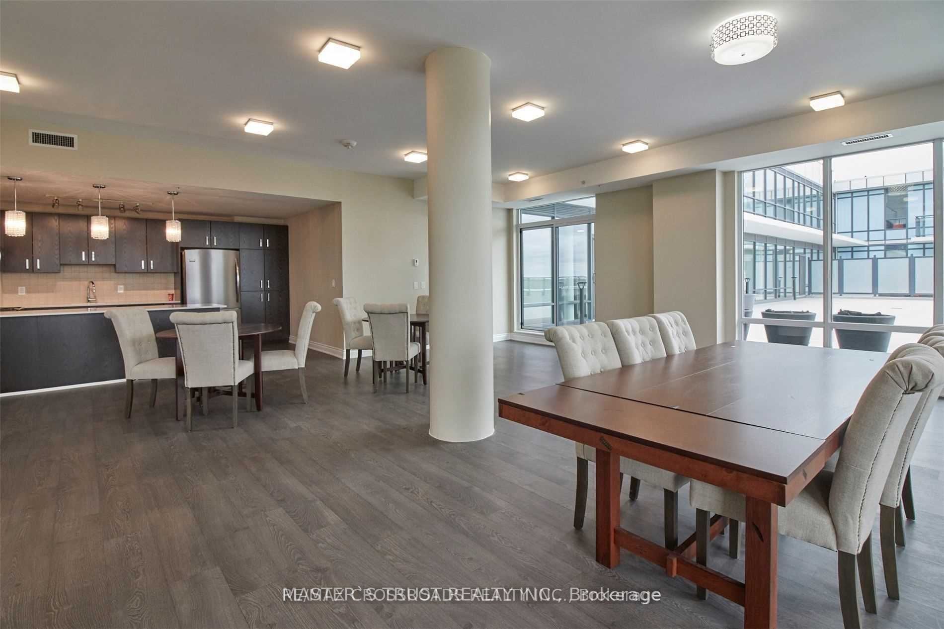 11611 Yonge Street #2