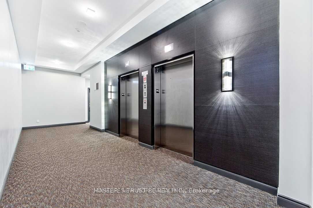 11611 Yonge Street #2