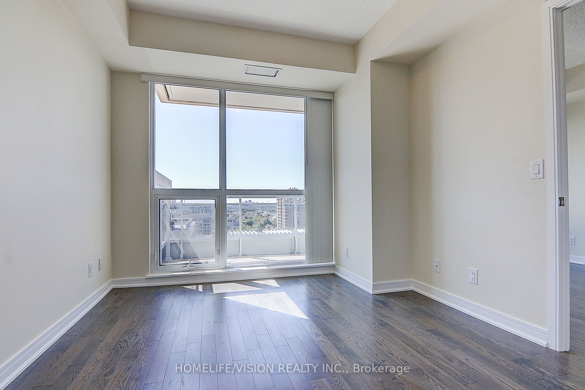 9205 Yonge St, #1111