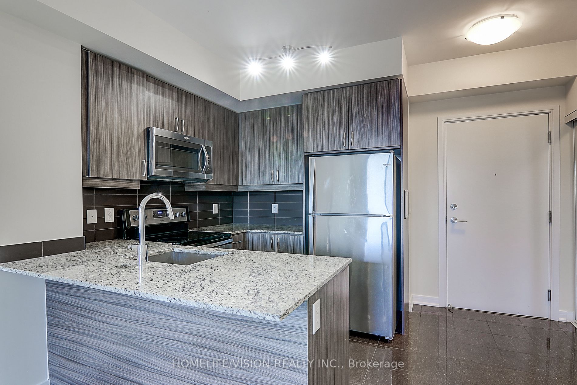 9205 Yonge St, #1111