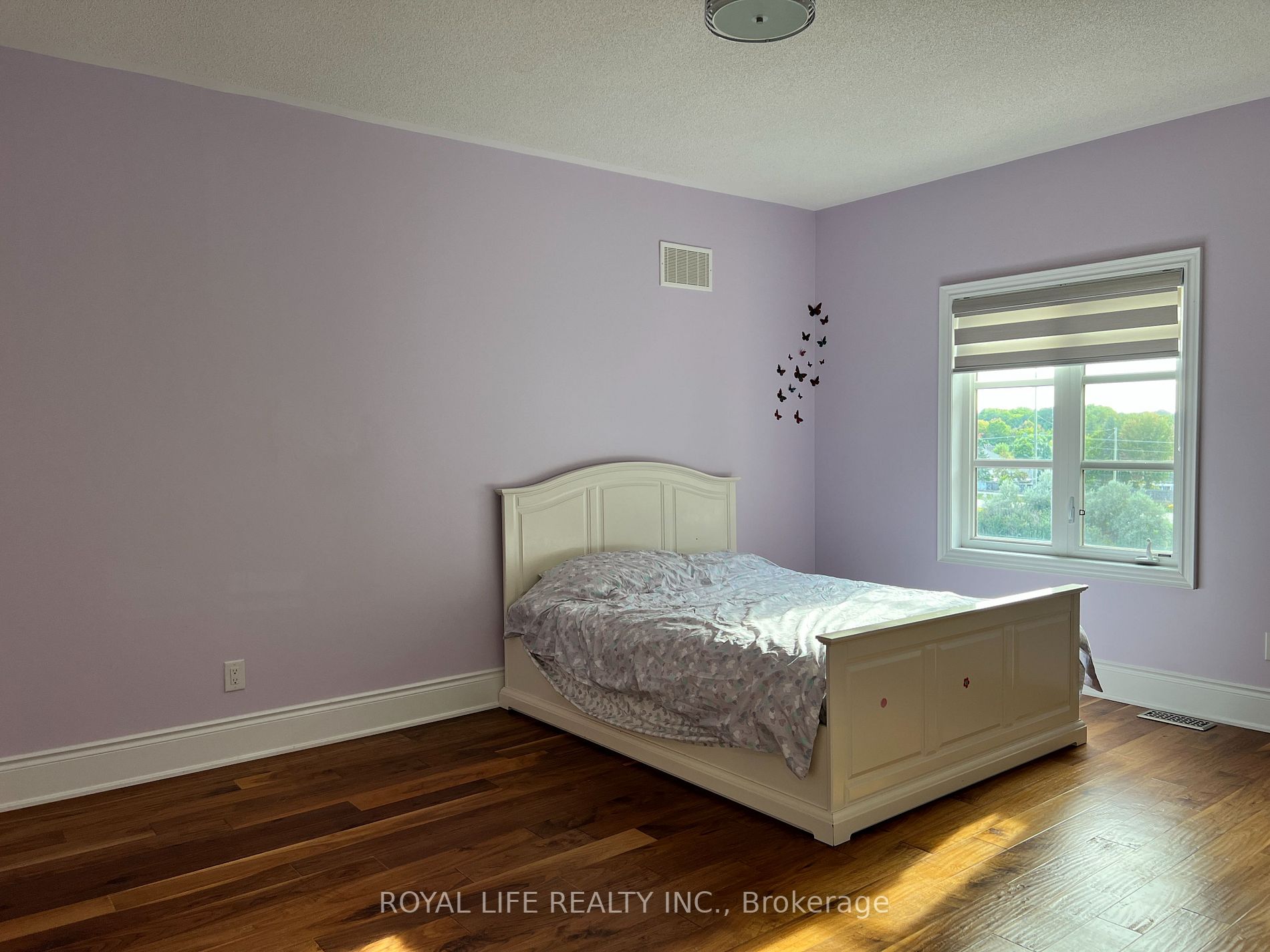68 Carisbrooke Circle
