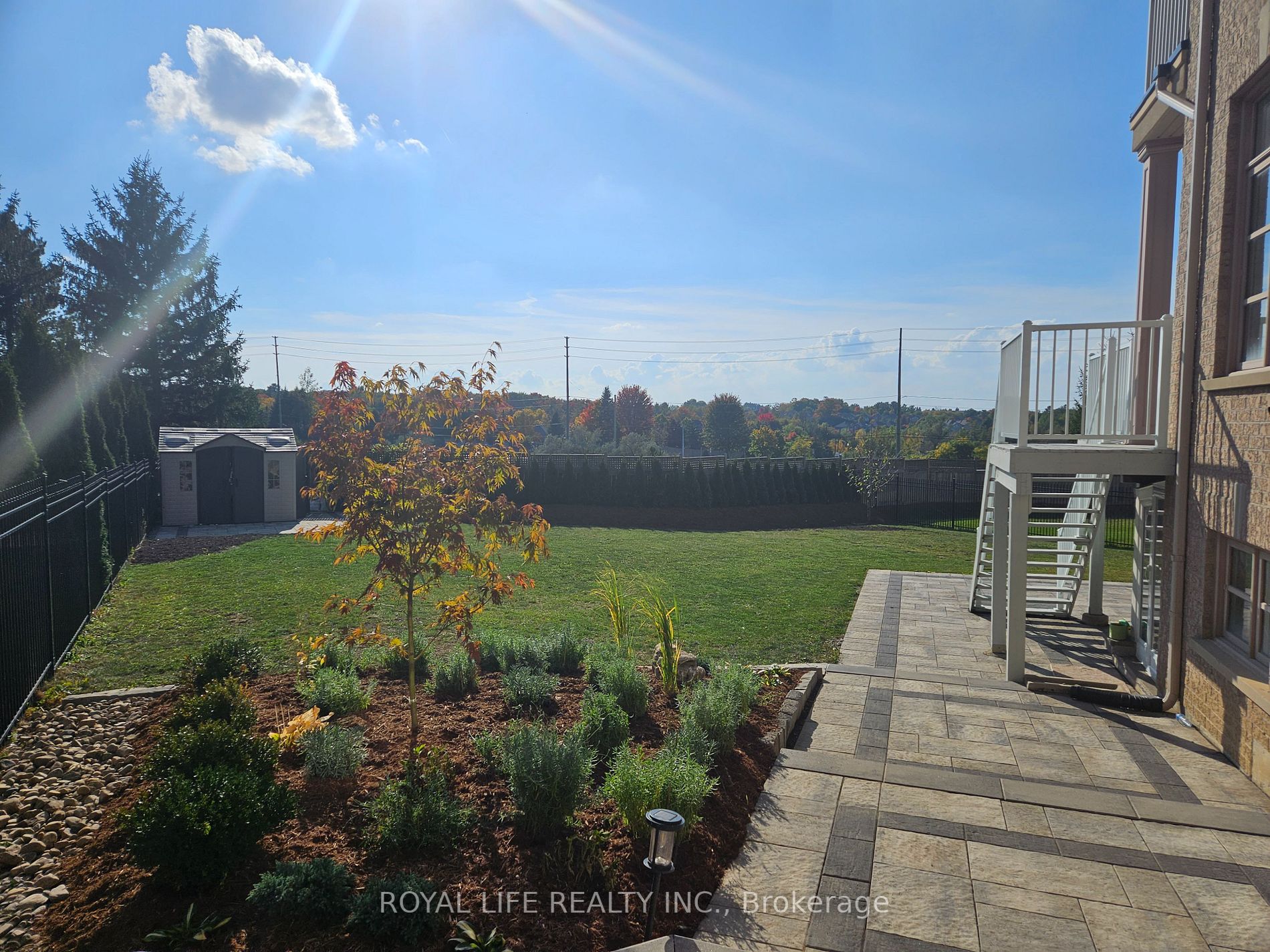 68 Carisbrooke Circle