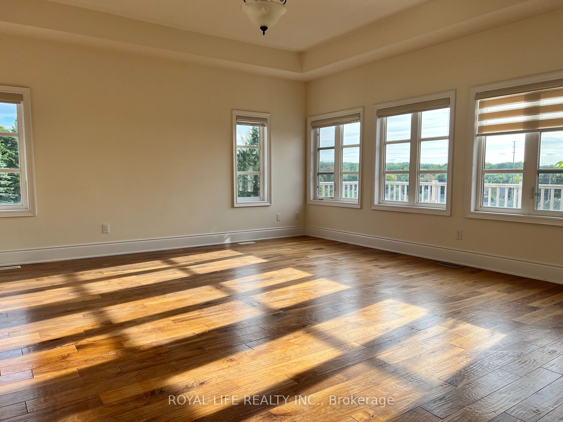 68 Carisbrooke Circle