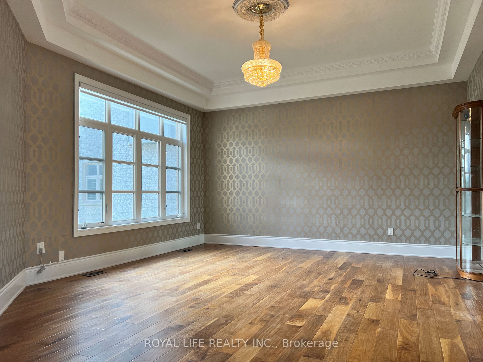 68 Carisbrooke Circ