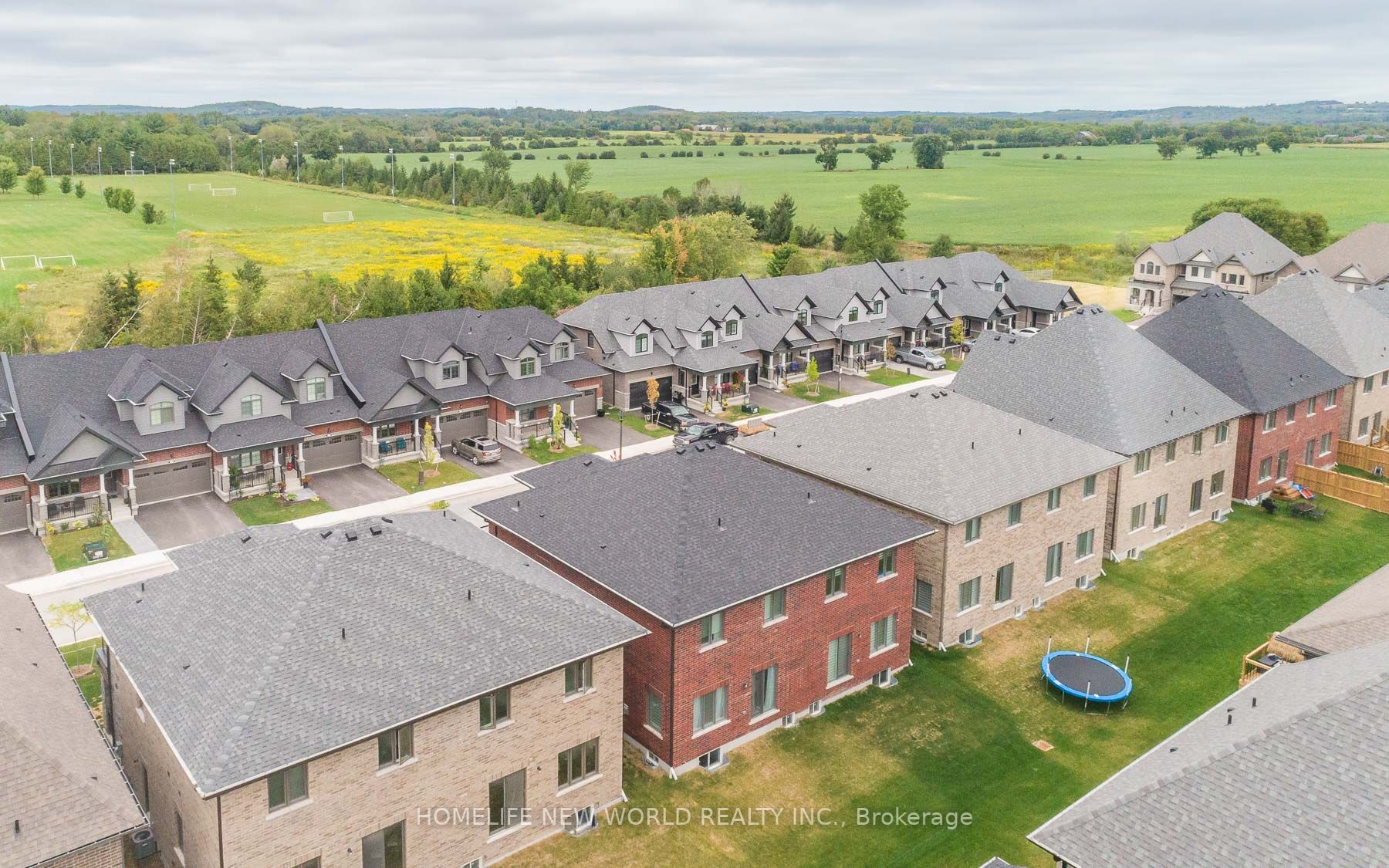 10 Ballinger Way