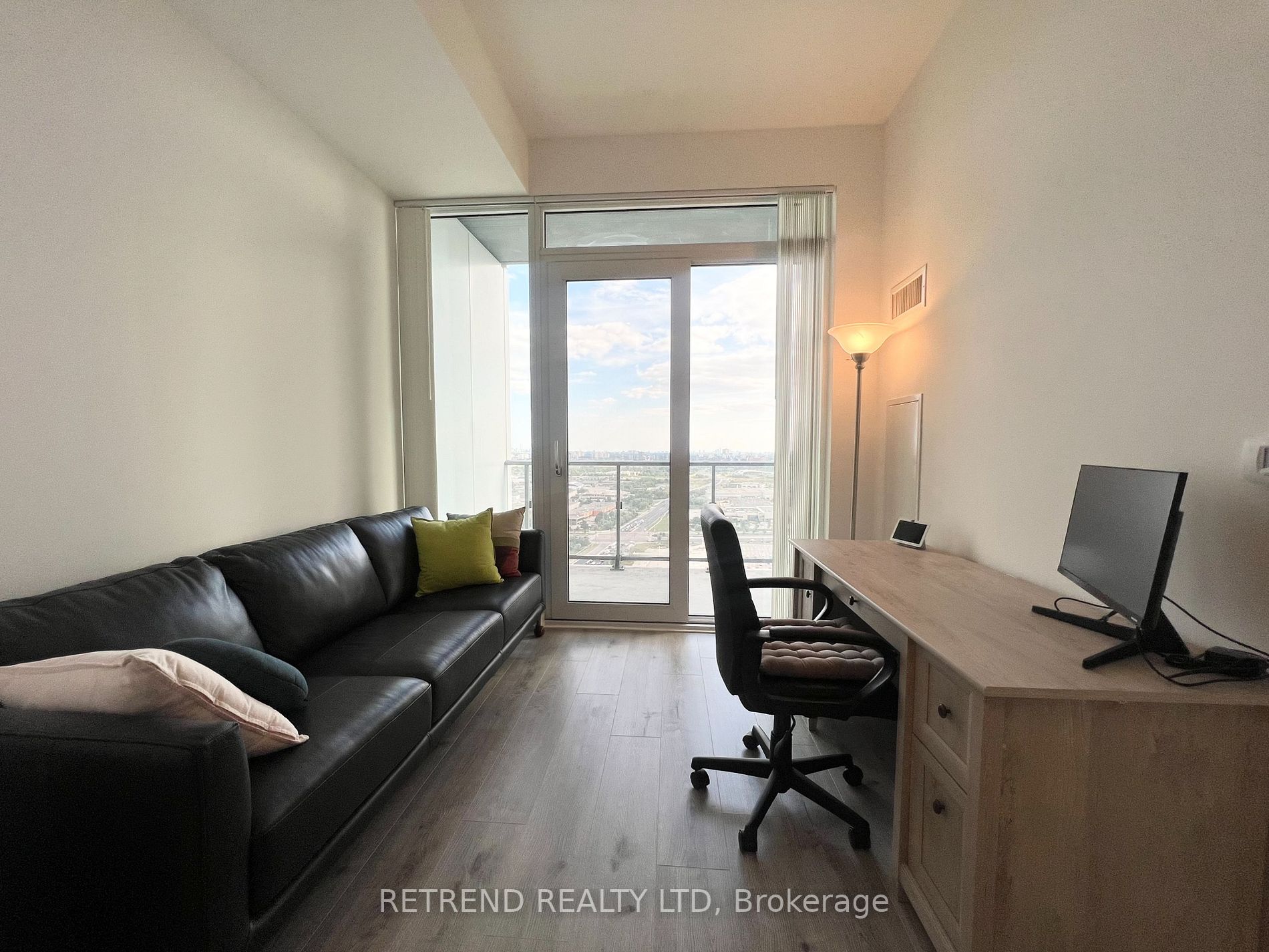 1000 Portage Parkway, #2706