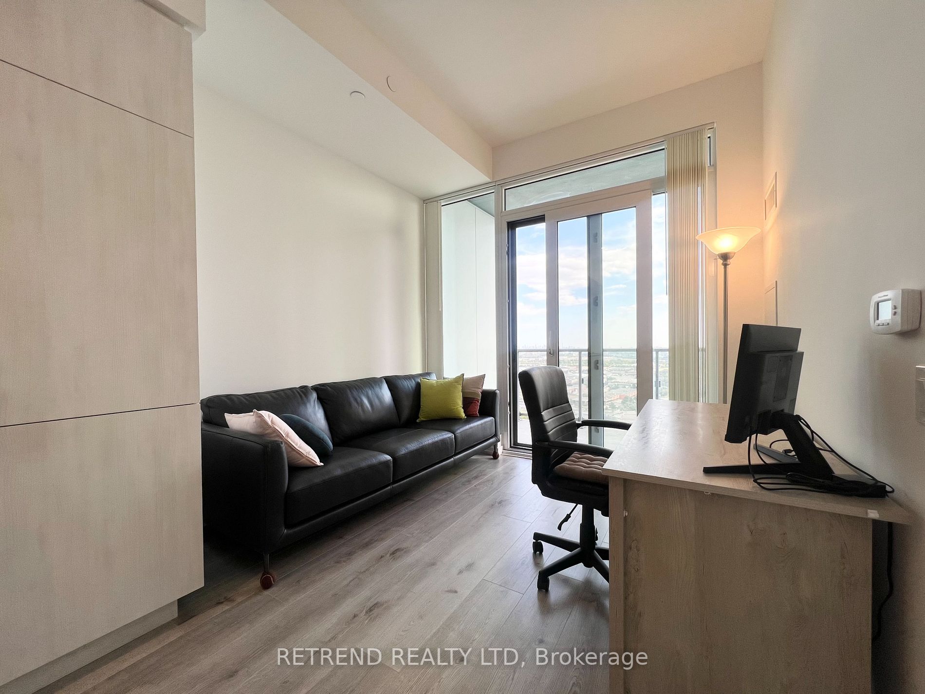 1000 Portage Parkway, #2706