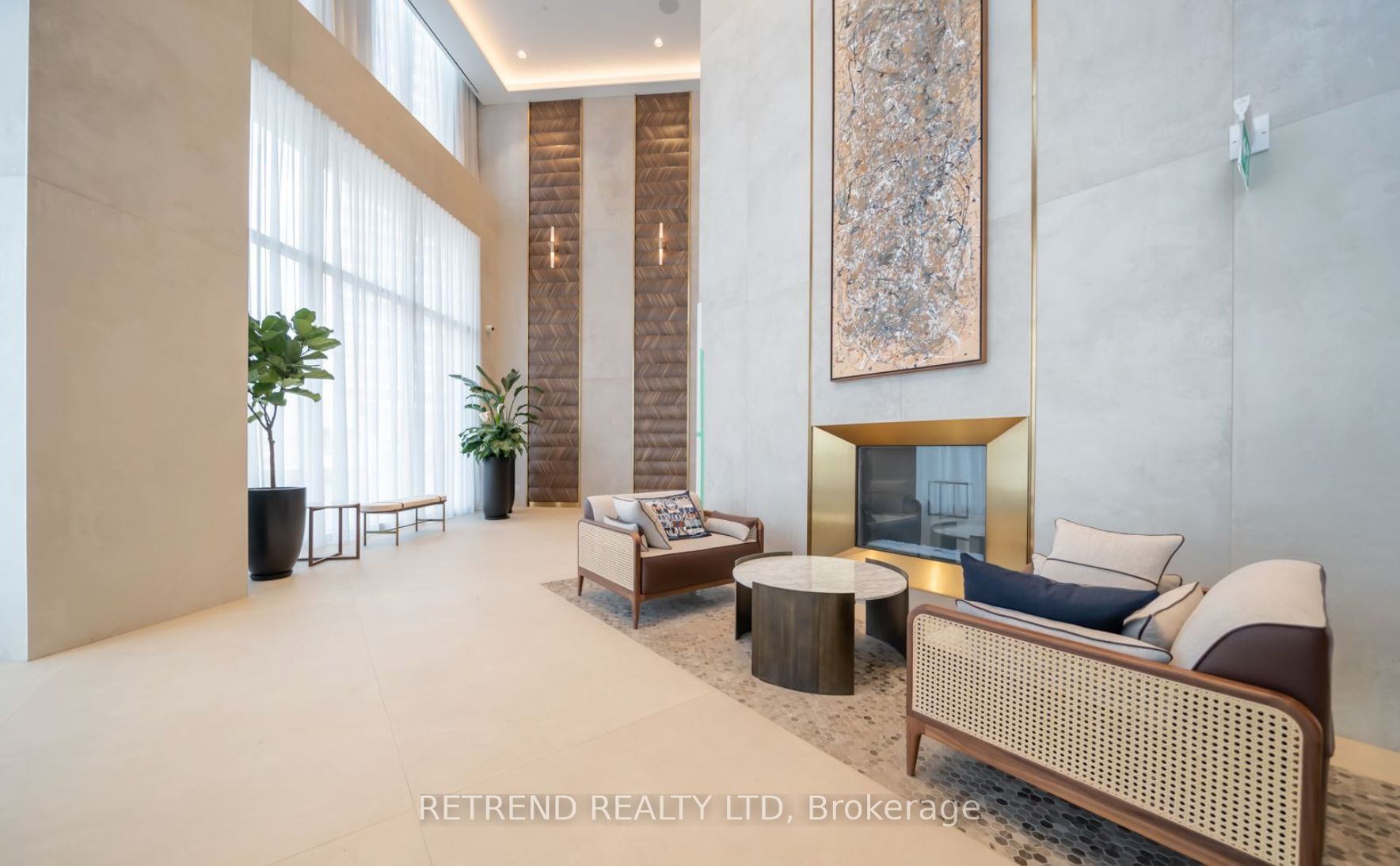 1000 Portage Parkway, #2706
