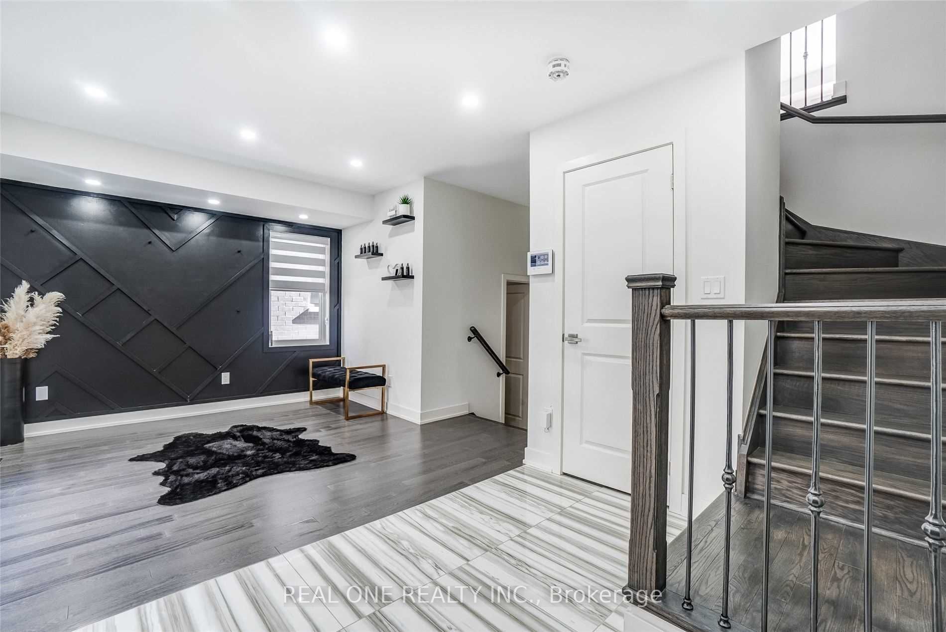 22 Mogul Rd
