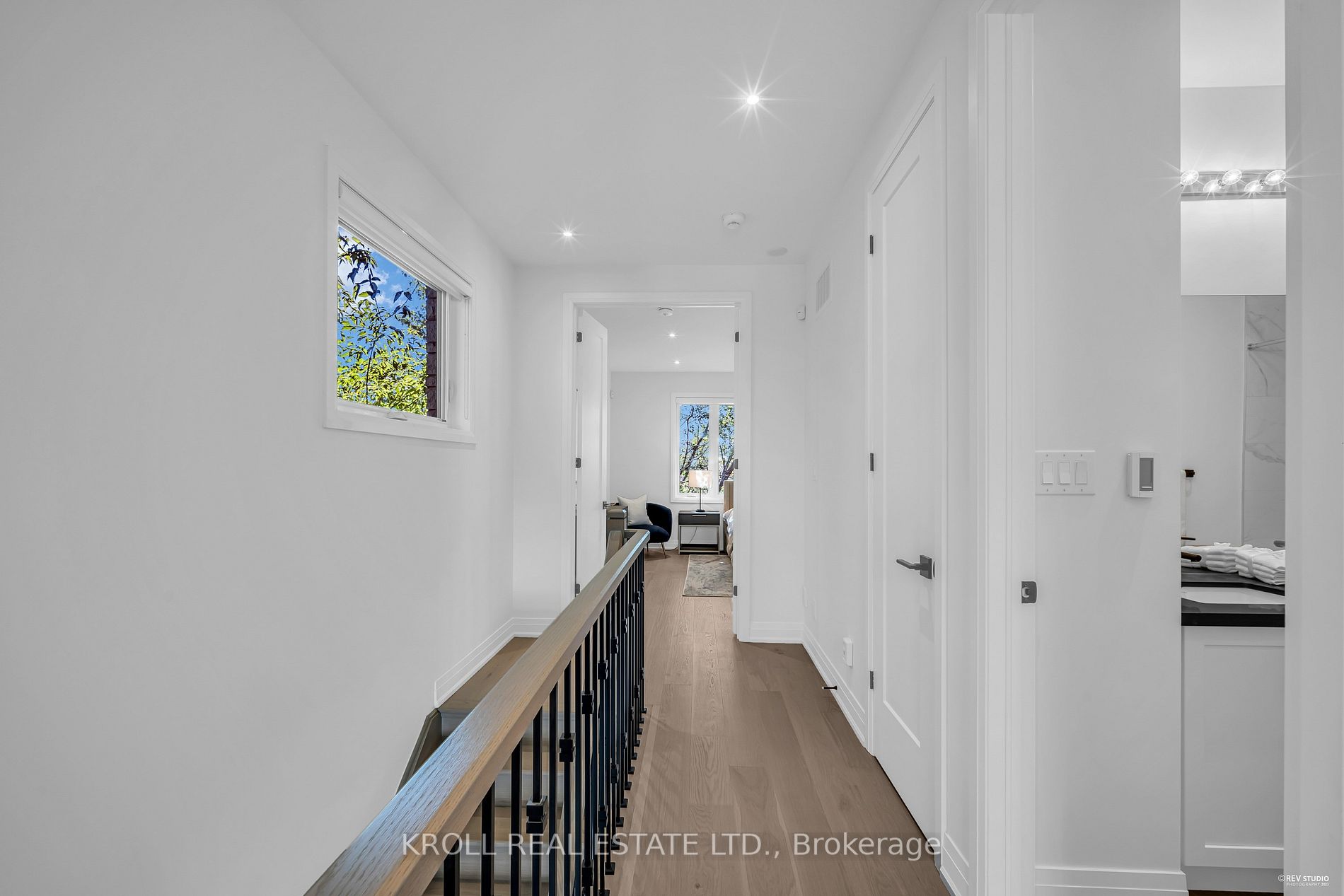 6 Howick Lane
