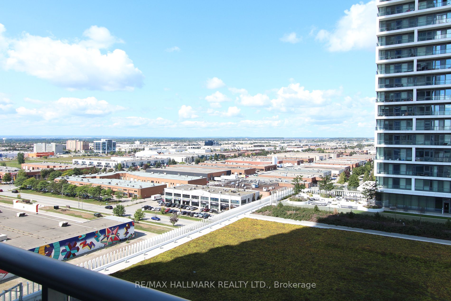 5 Buttermill Avenue, #1502