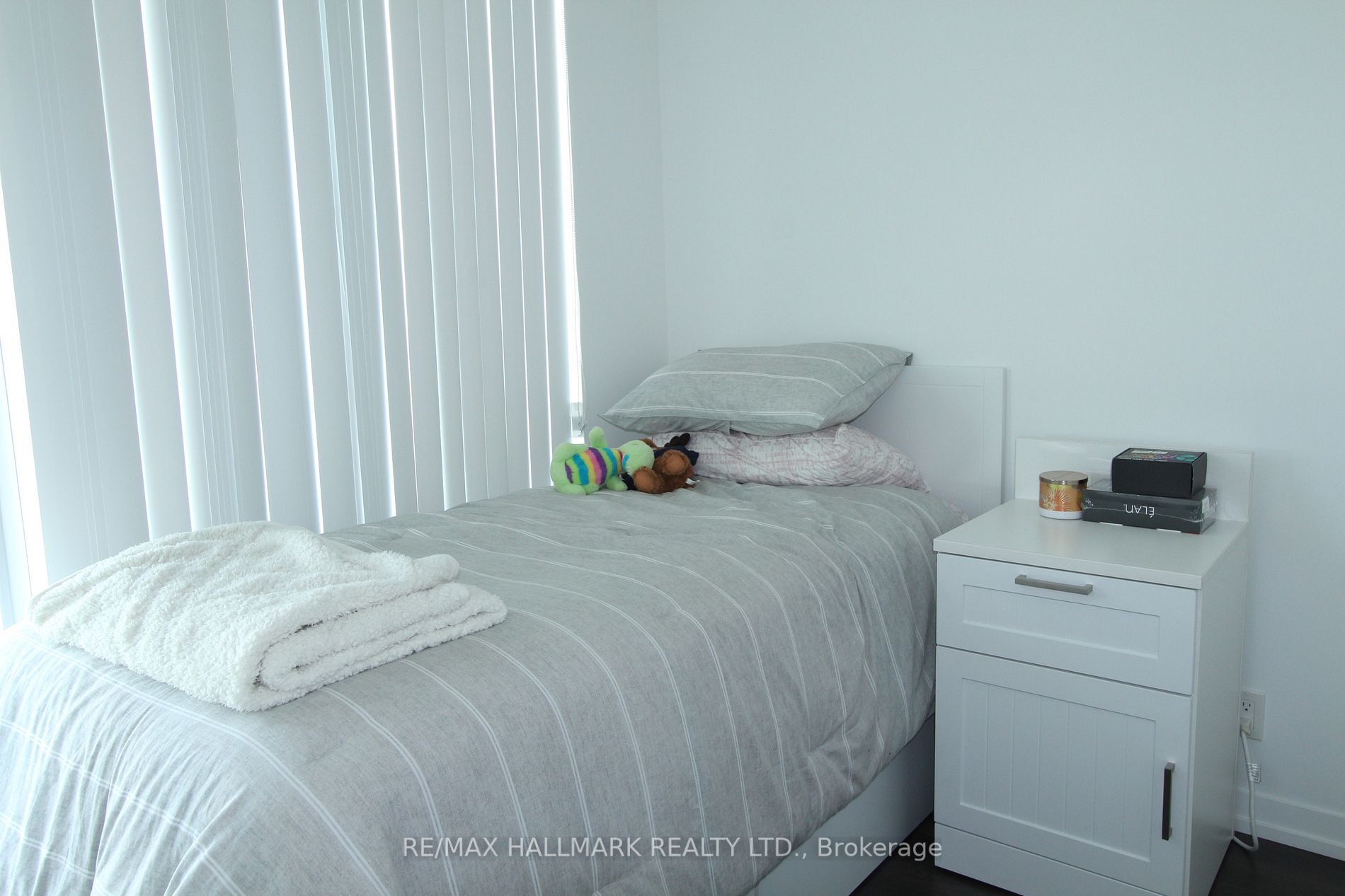5 Buttermill Avenue, #1502