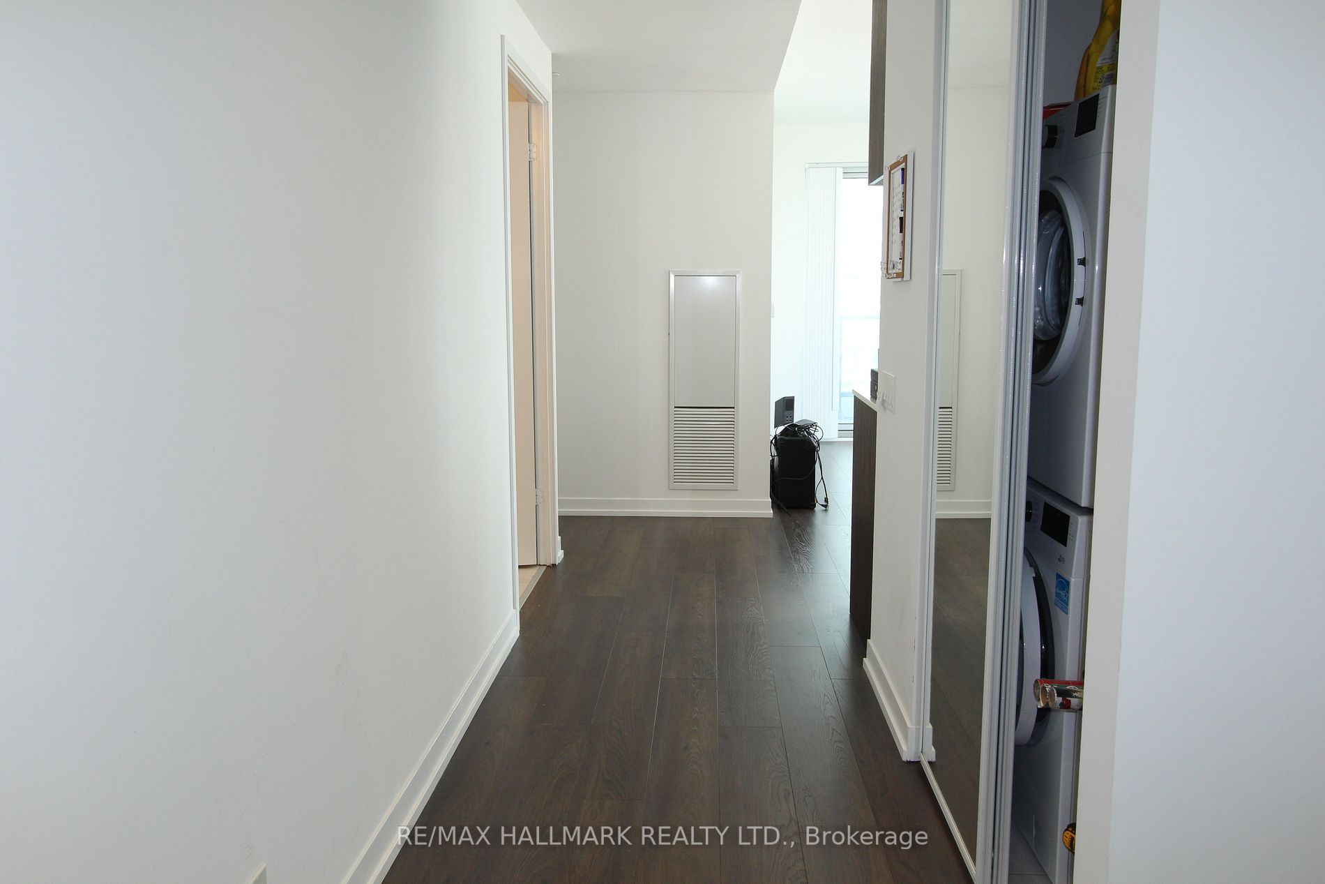 5 Buttermill Avenue, #1502